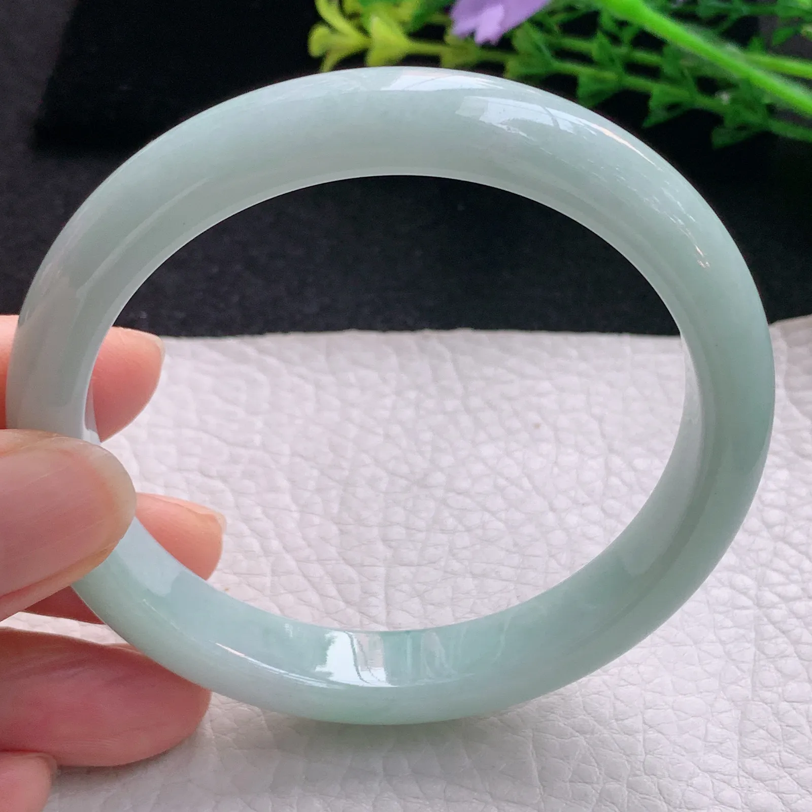 xx大圈口60*11*8平安镯 翡翠a货玉手镯清新飘花宽边珠宝玉手环