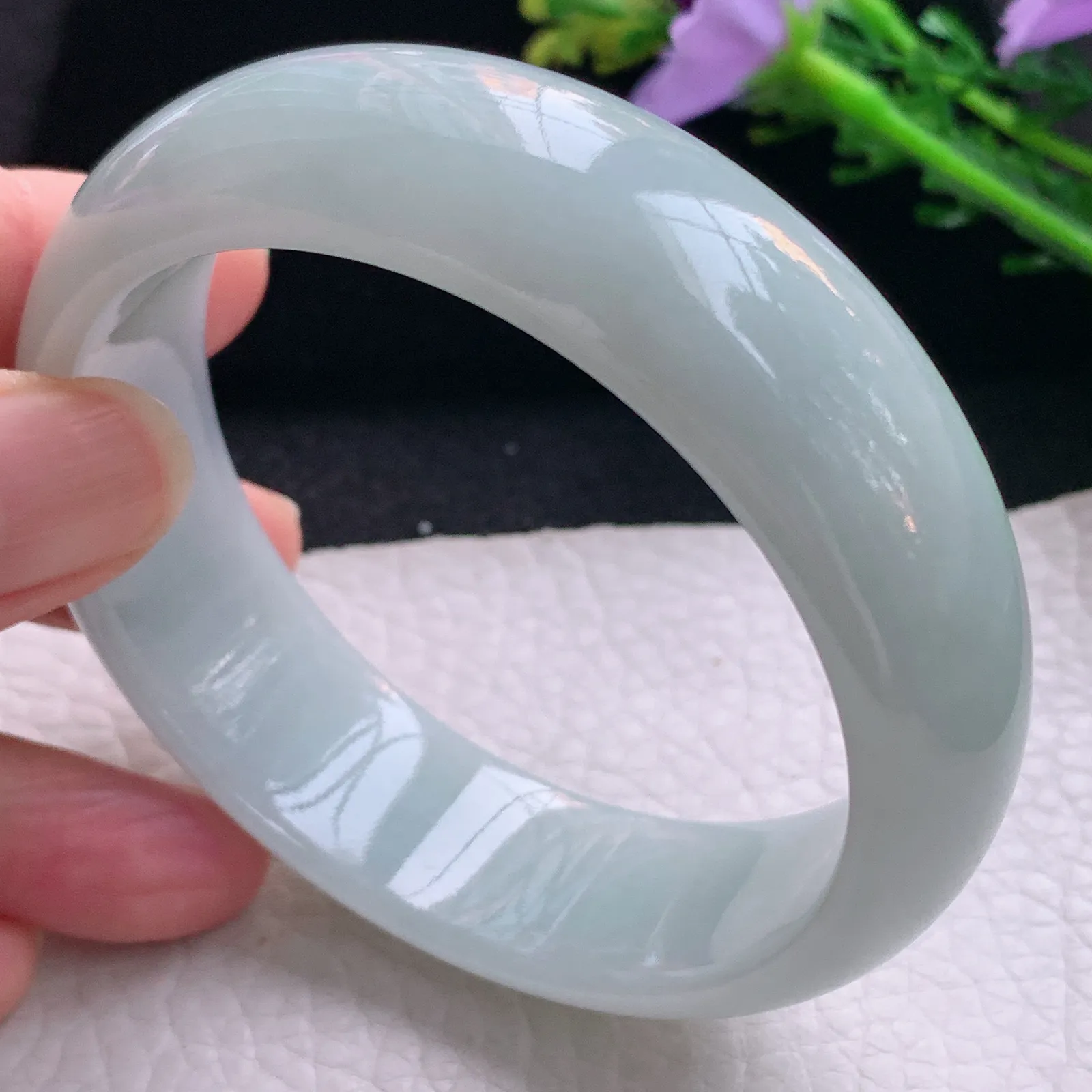 js自然光59.8*18.7*8平安镯 翡翠a货玉手镯白月光宽边珠宝玉手环