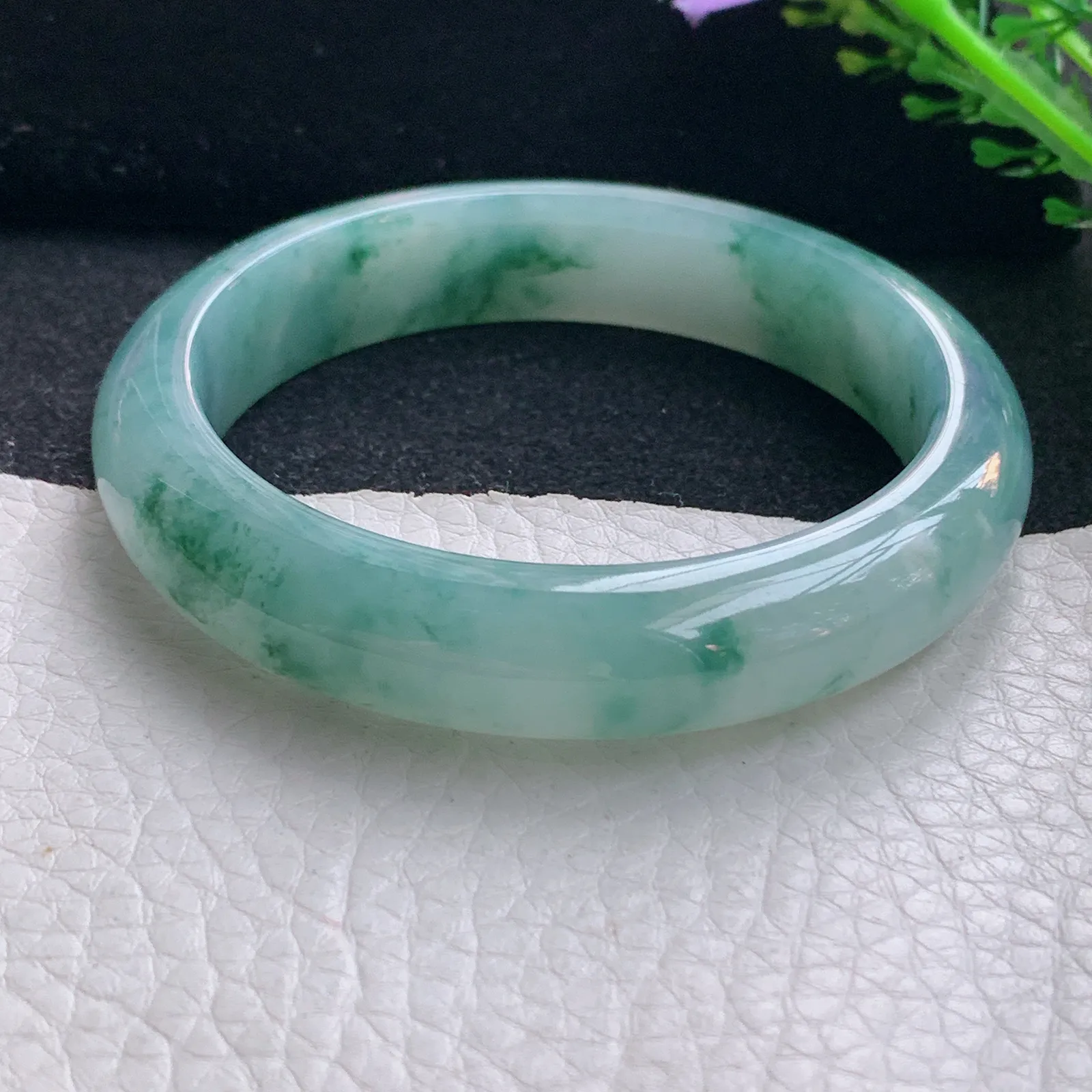 xc自然光56*12.8*8.2平安镯 翡翠a货玉手镯冰飘花宽边珠宝玉手环