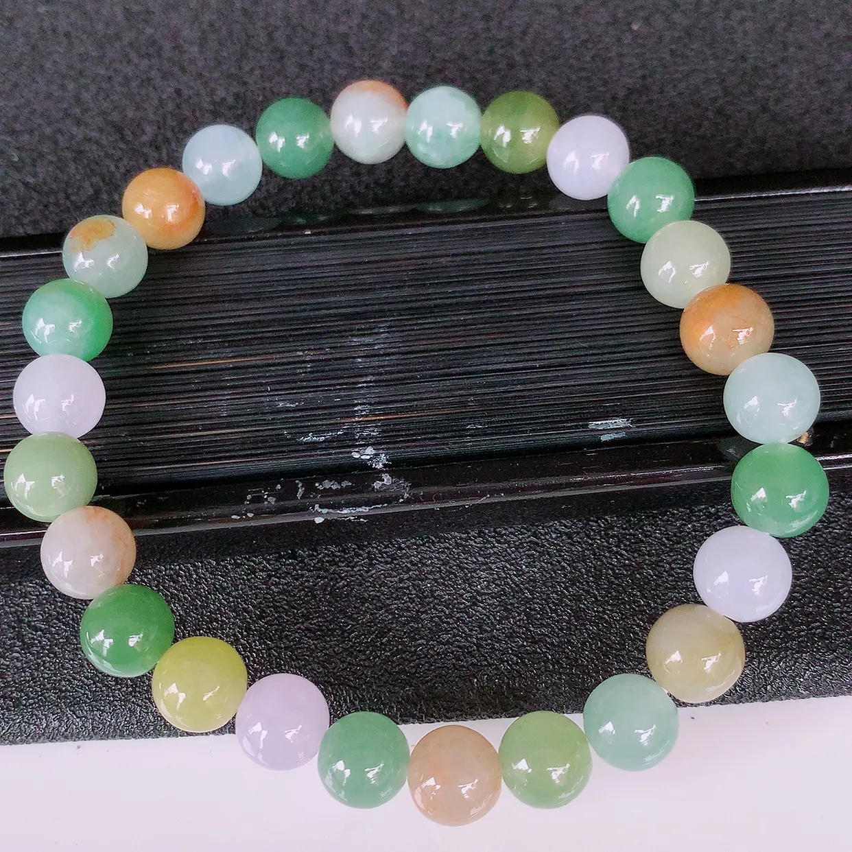 自然光实拍，冰润多宝翡翠手链，多彩翡翠手串，颜色丰富，料子细腻，高档大气，自戴送礼佳品！#46.3取一尺寸7.2mm