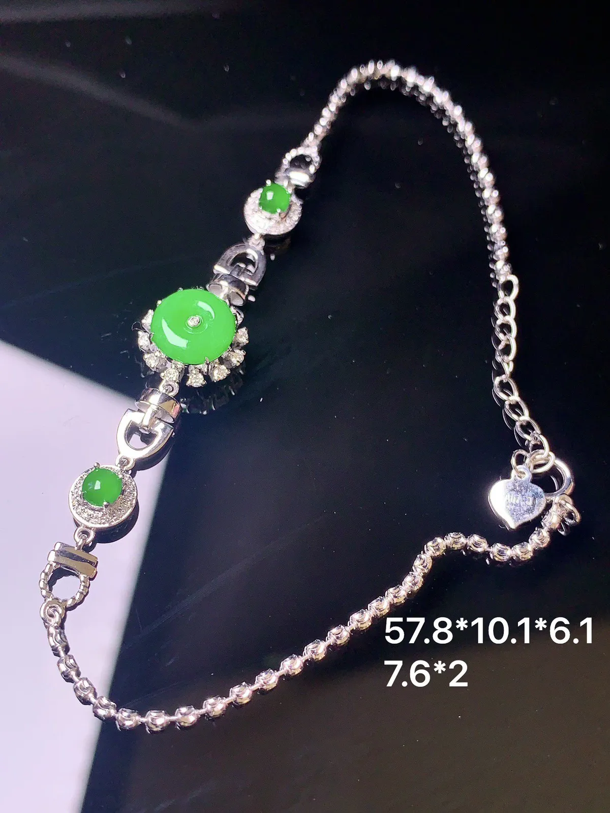 18k金钻镶嵌翠绿平安扣手链 玉质细腻 水润亮眼  整体尺寸57.8*10.1*6.1