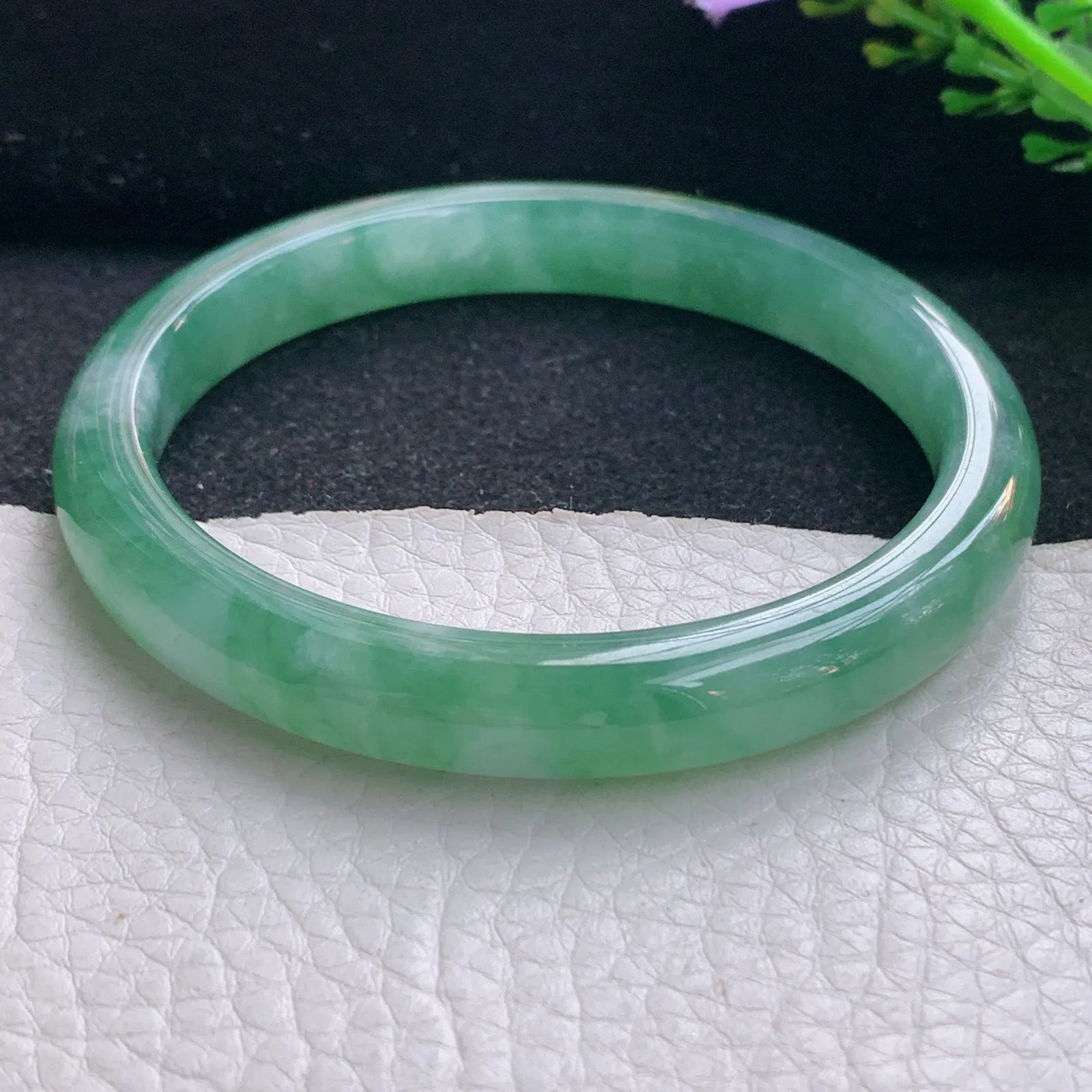 xc自然光59*9.2*7.5平安镯 翡翠a货玉手镯冰润秀气宽边珠宝玉手环