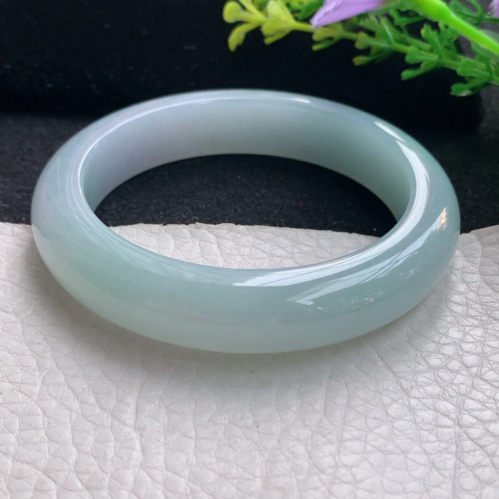 hy自然光55*12.5*9平安镯 翡翠a货玉手镯淡雅厚装宽边珠宝玉手环