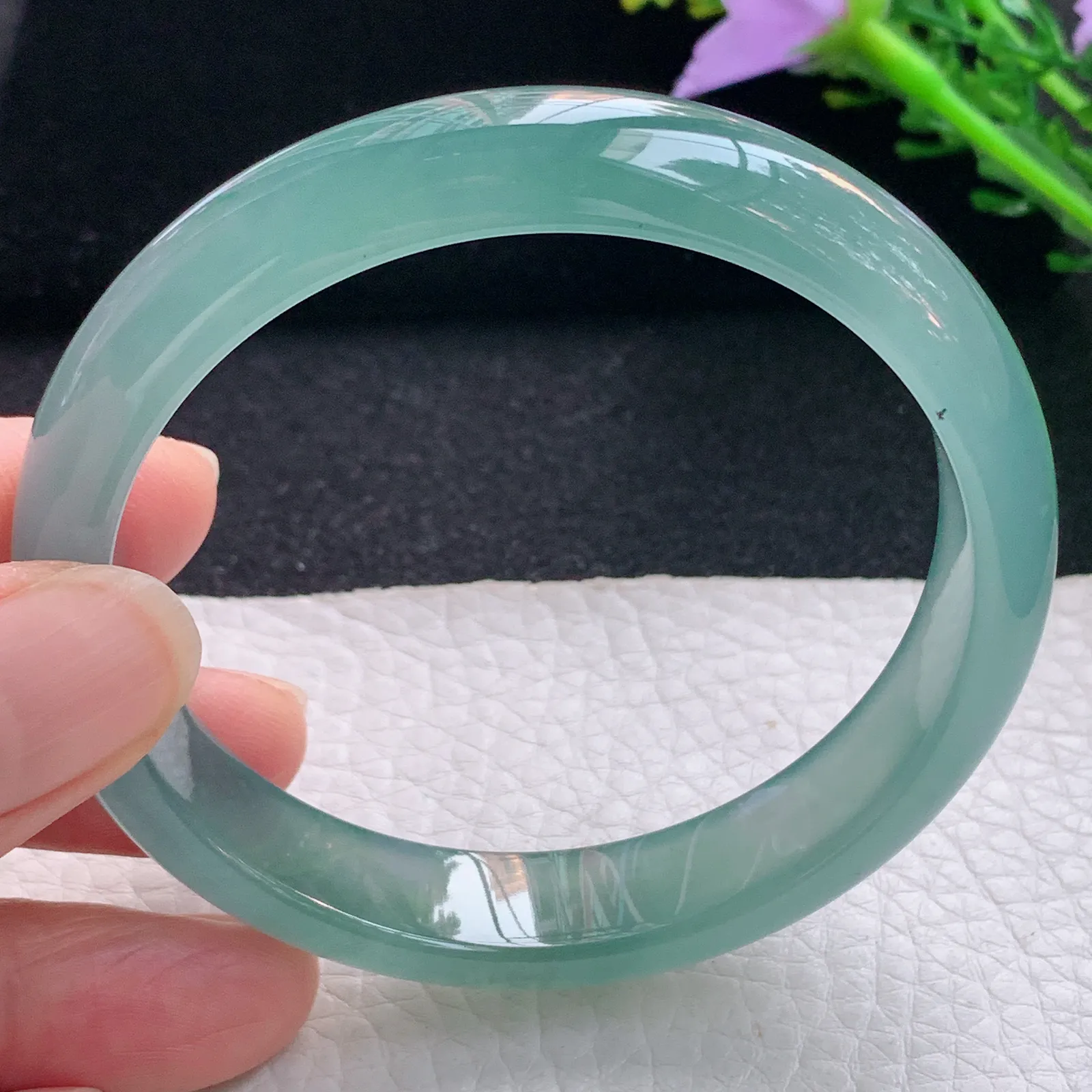 yh自然光58*12.2*7.3平安镯 翡翠a货玉手镯冰蓝起光宽边珠宝玉手环