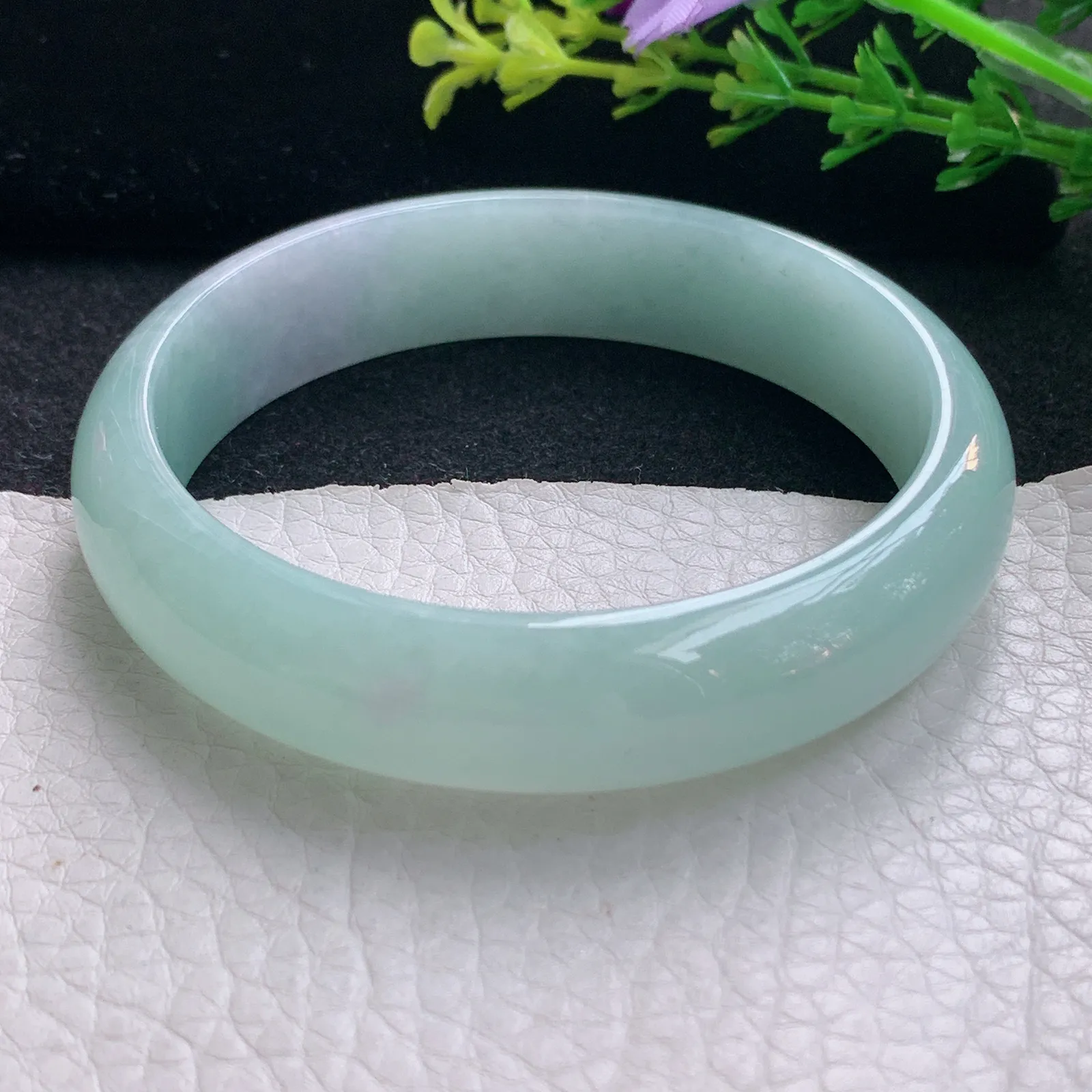 nr自然光59*13.9*7平安镯 翡翠a货玉手镯春带彩宽边珠宝玉手环