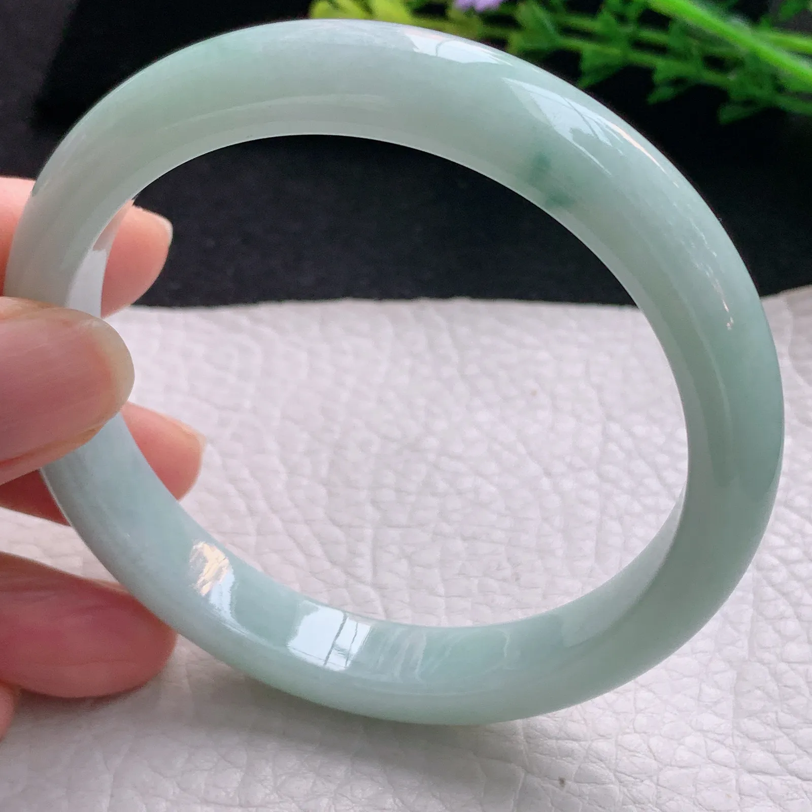 xx大圈口60*11*8平安镯 翡翠a货玉手镯清新飘花宽边珠宝玉手环