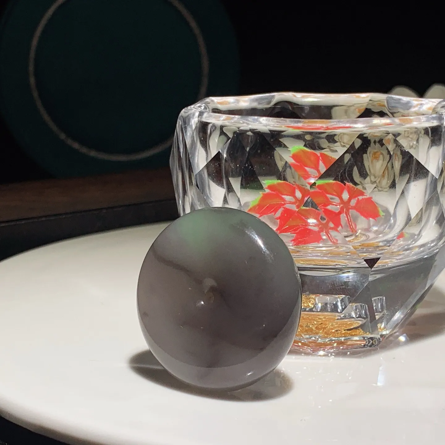 和田玉青海翠翠紫平安扣挂件。尺寸34/12重26.3克。玉质细腻油润。手推出油。佩戴高端典雅。lt251206