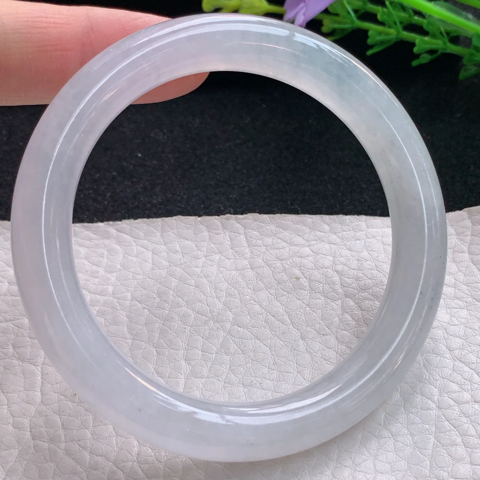 nr自然光56*9.3美人镯 翡翠a货玉手镯冰润圆条珠宝玉手环