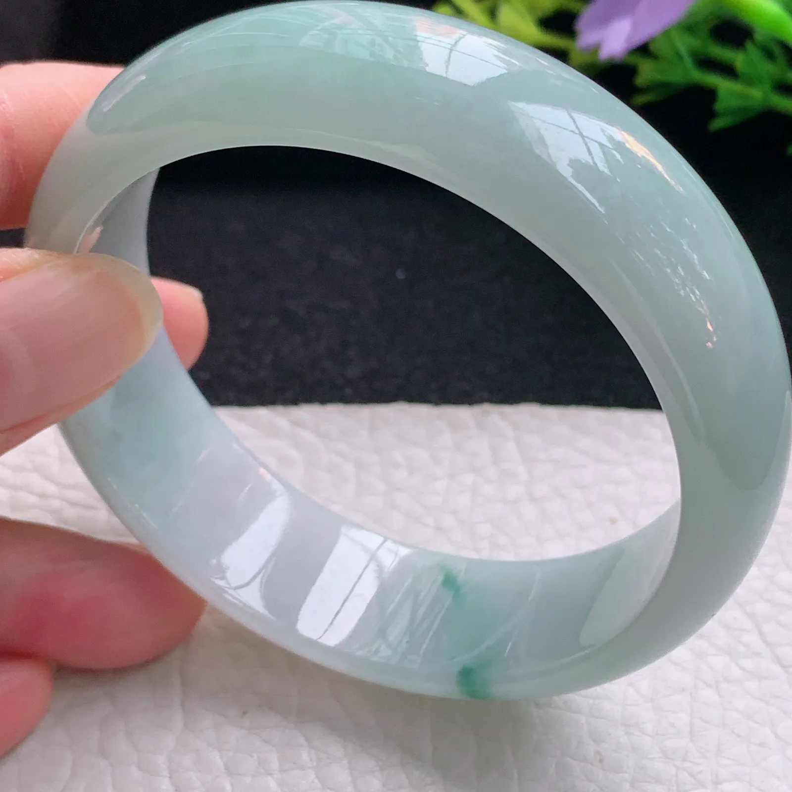 nr自然光59*18*7.2轮胎镯 翡翠a货玉手镯飘花大气宽边珠宝玉手环