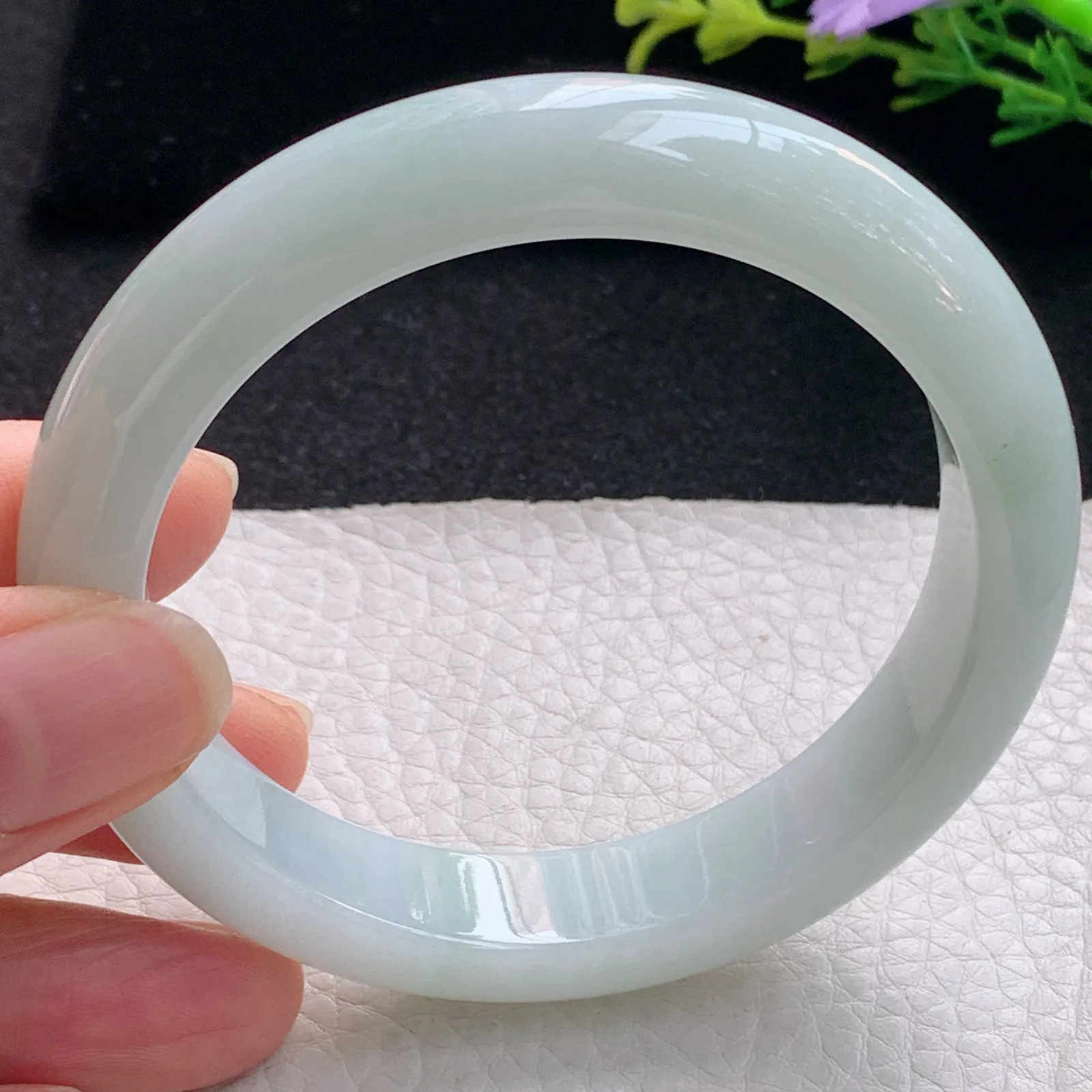 hy自然光58*12.3*8.6平安镯 翡翠a货玉手镯淡雅宽边珠宝玉手环