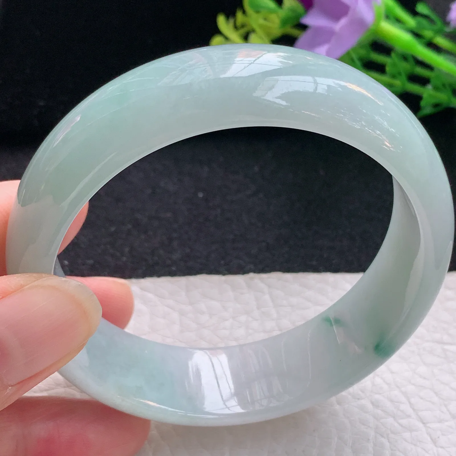 nr自然光59*18*7.2轮胎镯 翡翠a货玉手镯飘花大气宽边珠宝玉手环