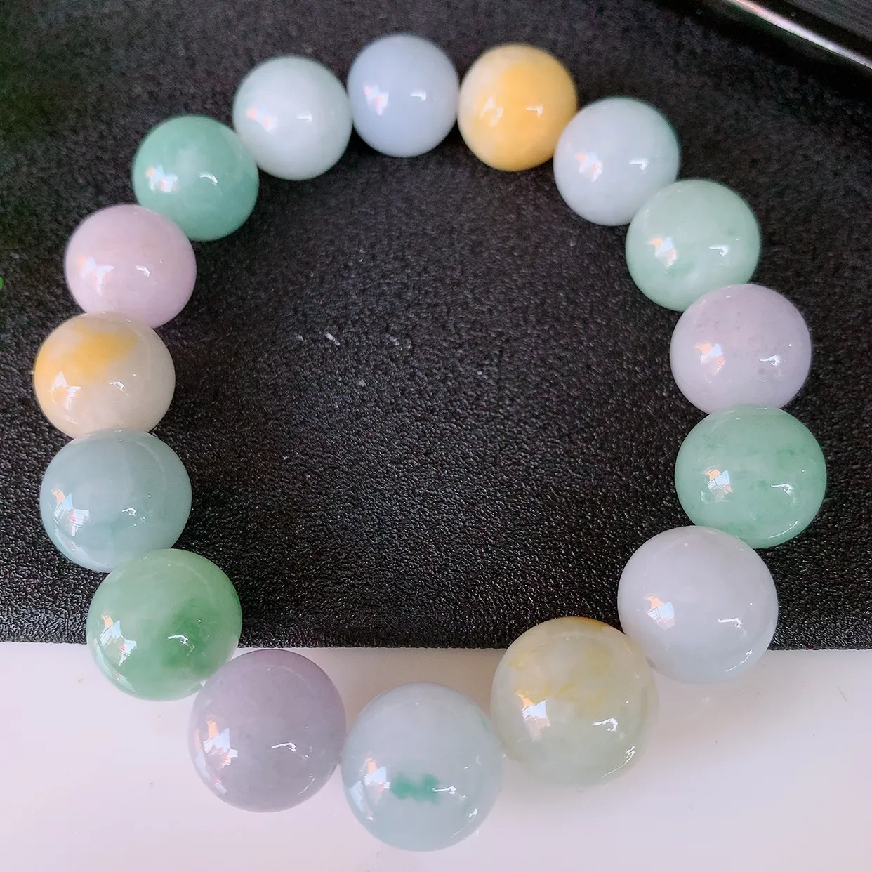 自然光实拍，冰润多宝翡翠手链，多彩翡翠手串，颜色丰富，料子细腻，高档大气，自戴送礼佳品！#46.5取