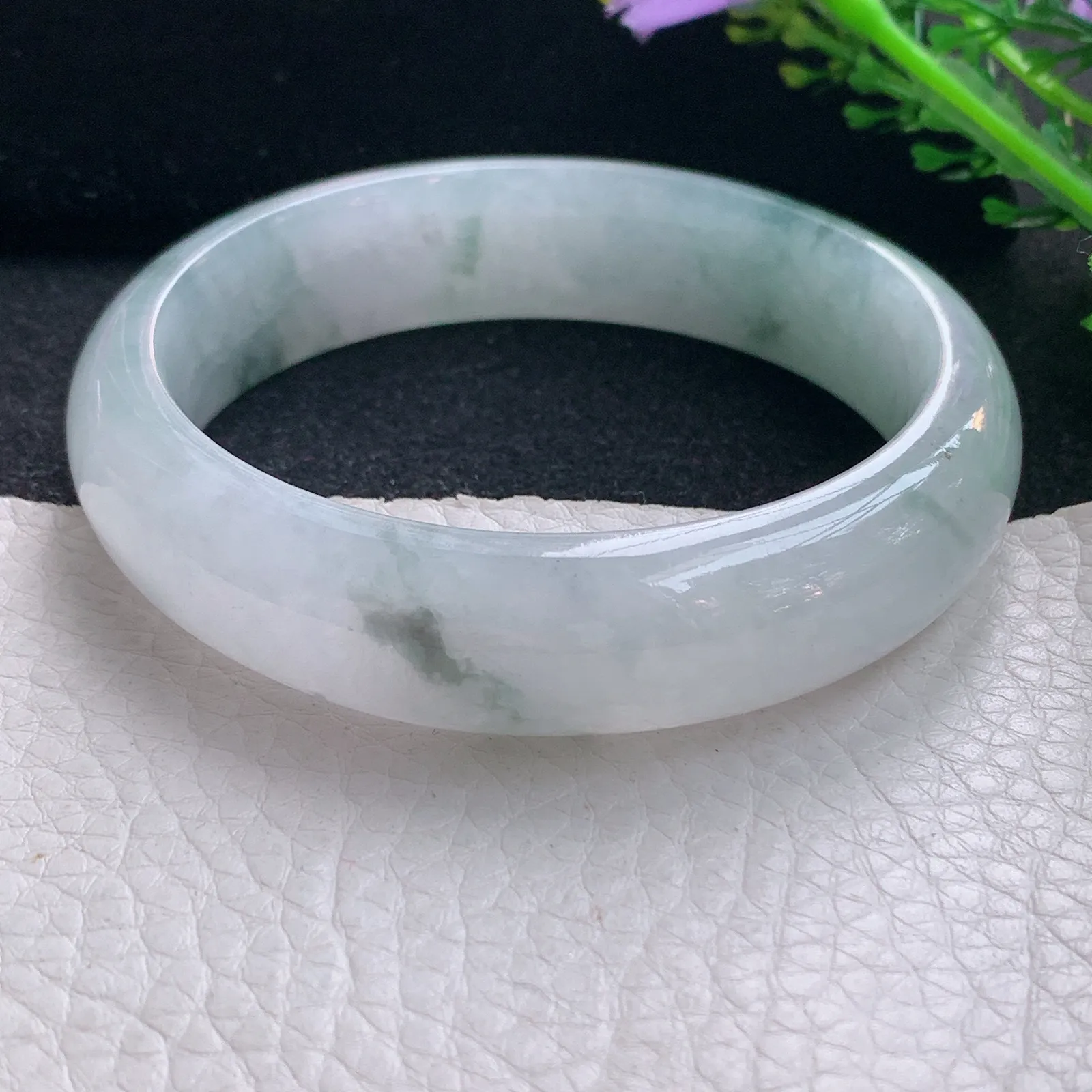 nr自然光58.5*15.5*8.6轮胎镯 翡翠a货玉手镯冰飘花宽边珠宝玉手环