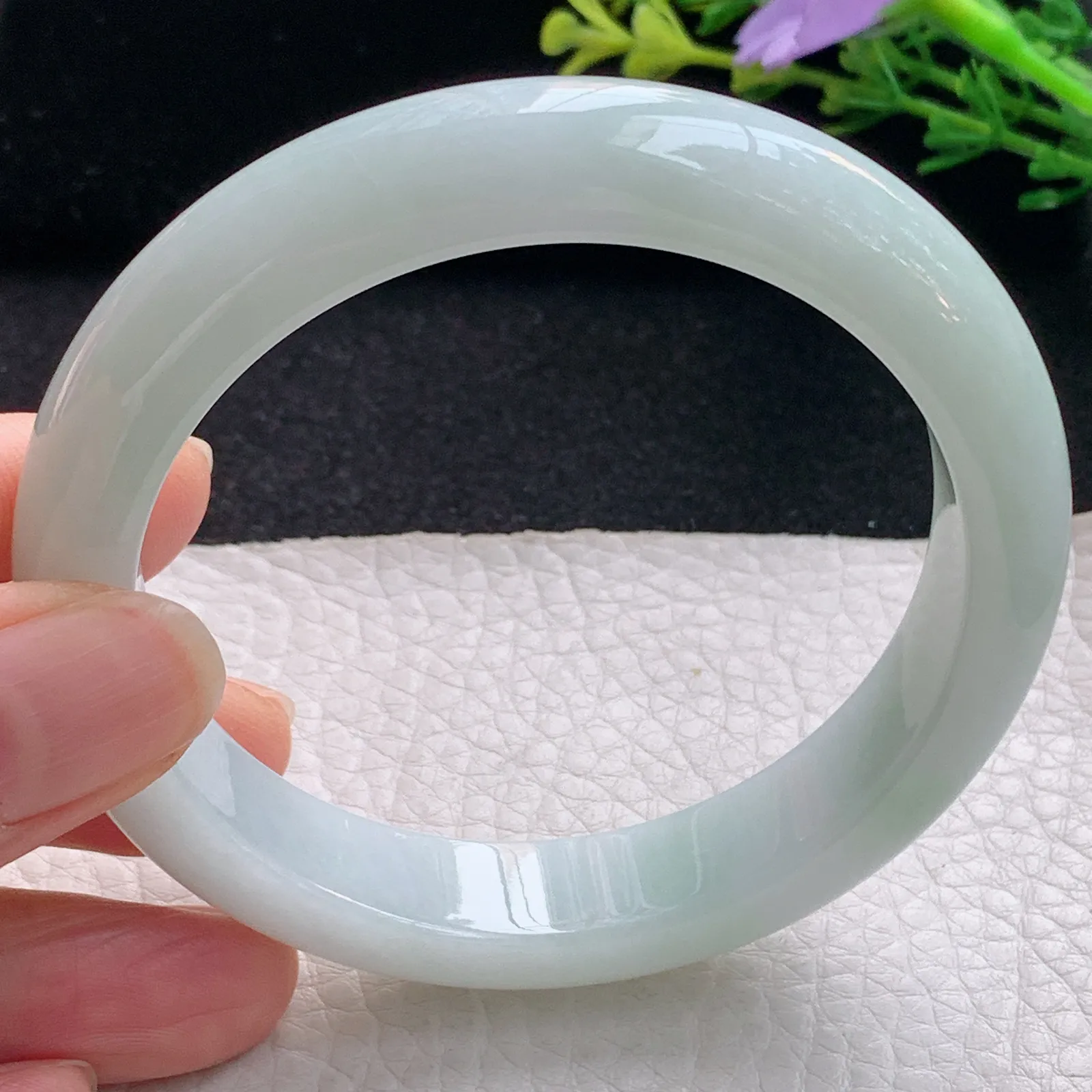 hy自然光58*12.3*8.6平安镯 翡翠a货玉手镯淡雅宽边珠宝玉手环