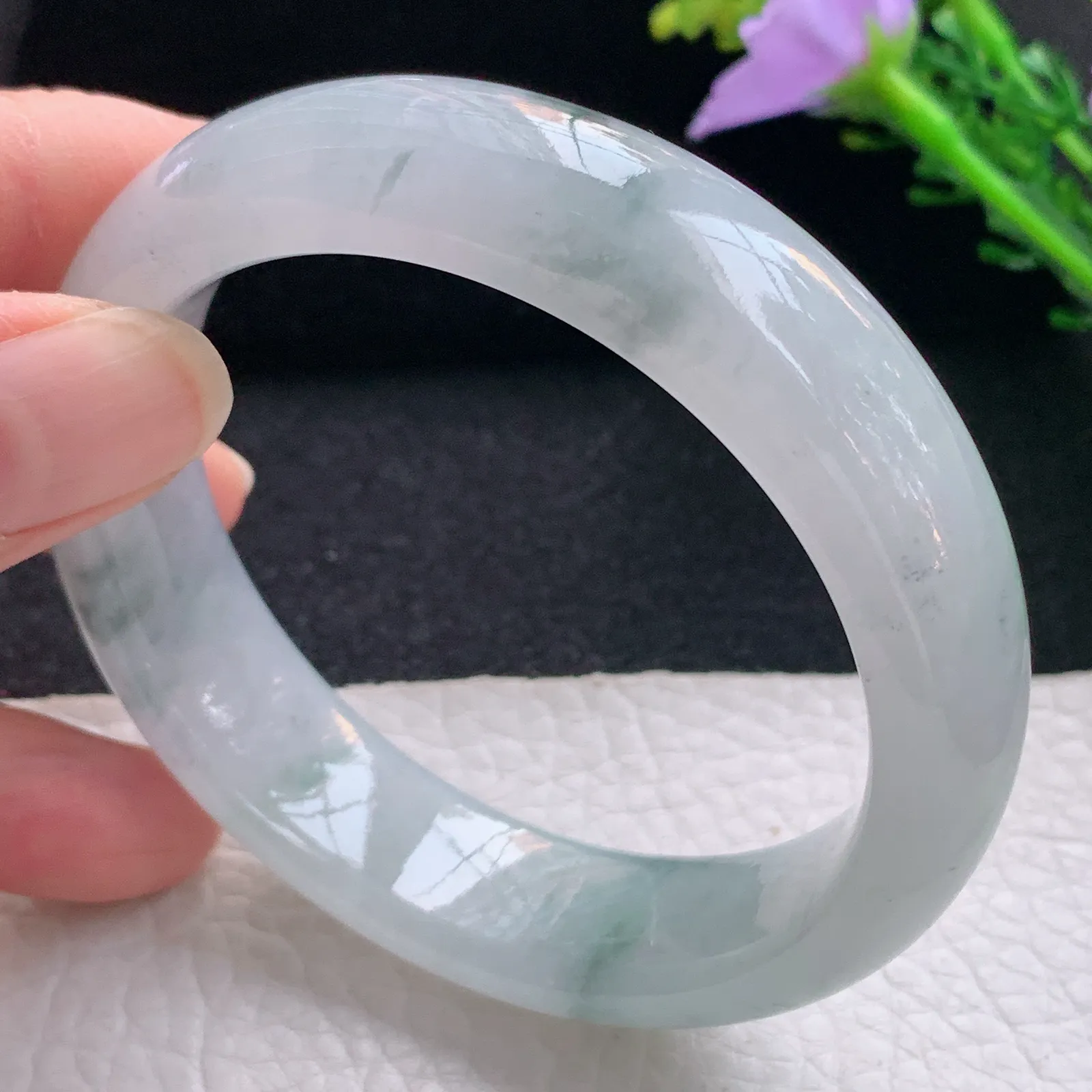 nr自然光58.5*15.5*8.6轮胎镯 翡翠a货玉手镯冰飘花宽边珠宝玉手环