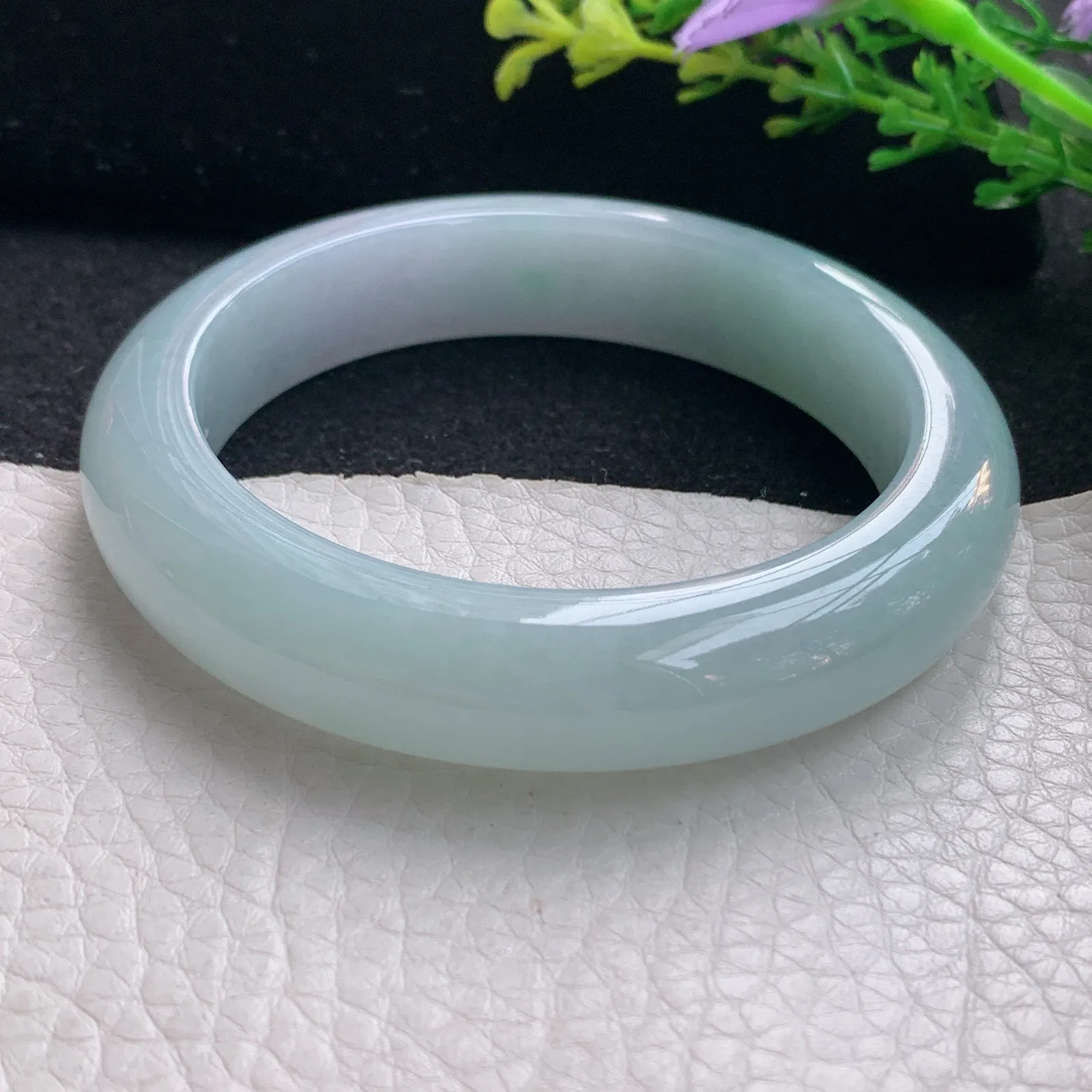 hy自然光55*12.5*9平安镯 翡翠a货玉手镯淡雅厚装宽边珠宝玉手环