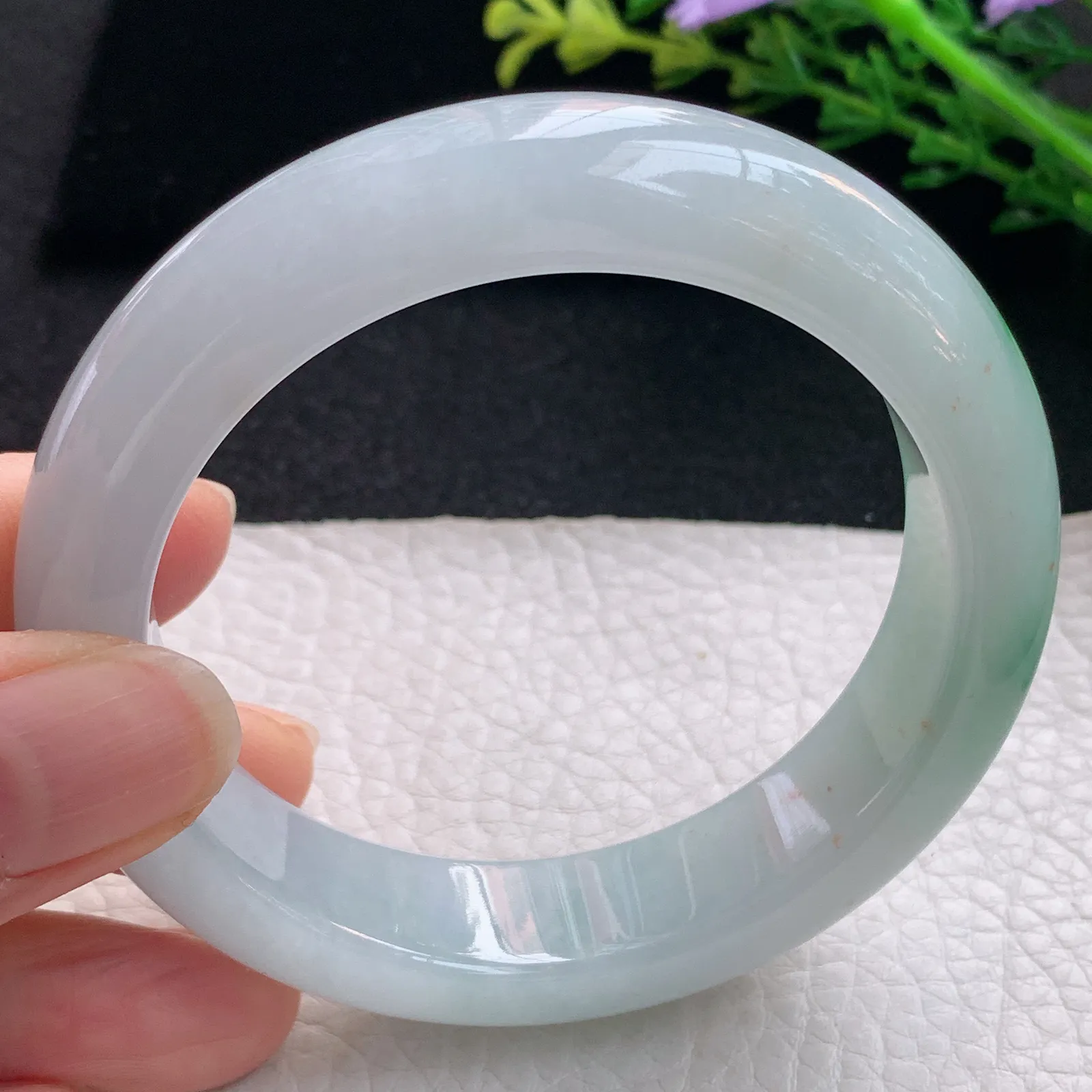 cc自然光57*14.3*9.2平安镯 翡翠a货玉手镯清爽飘绿宽边珠宝玉手环