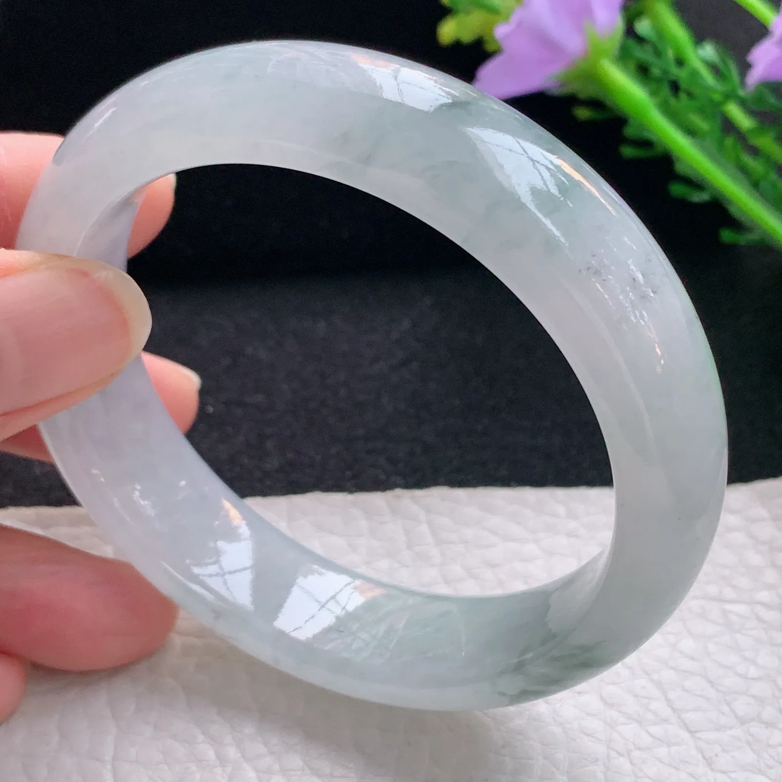 nr自然光58.5*15.5*8.6轮胎镯 翡翠a货玉手镯冰飘花宽边珠宝玉手环