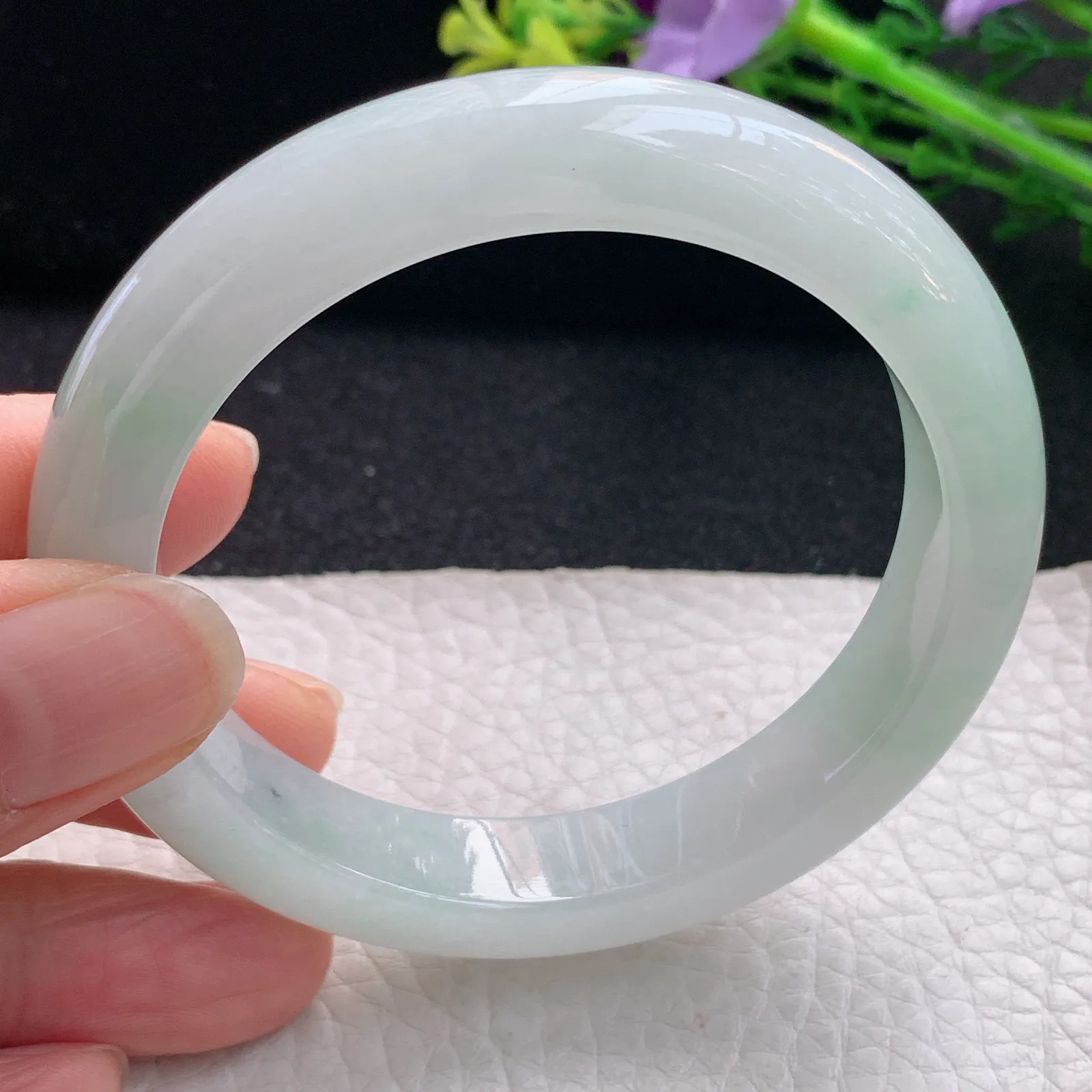 r自然光55*11.5*8.5镯 翡翠a货玉手镯冰飘绿花宽边珠宝玉手环