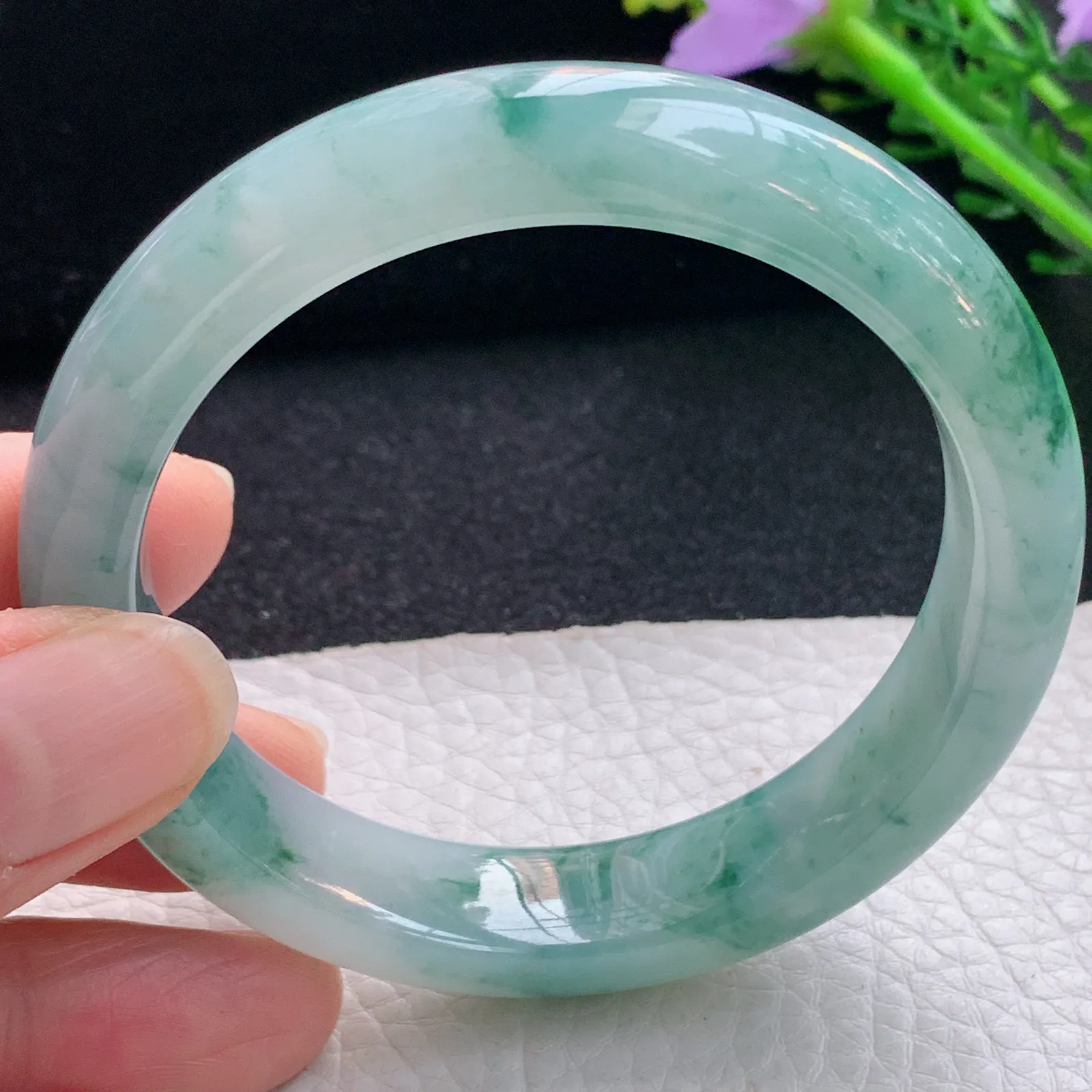 xc自然光56*12.8*8.2平安镯 翡翠a货玉手镯冰飘花宽边珠宝玉手环