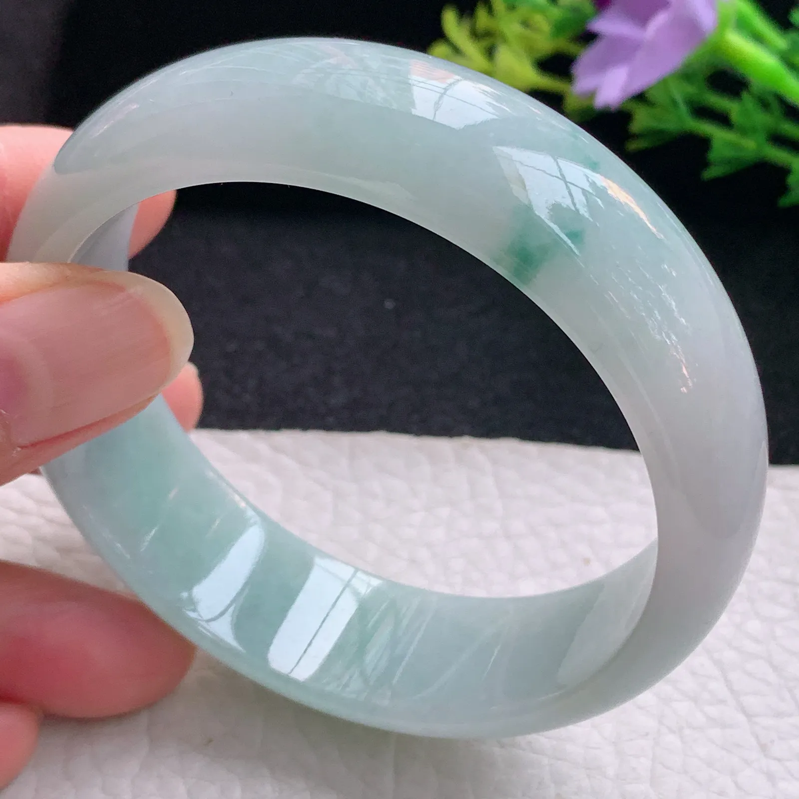 nr自然光59*18*7.2轮胎镯 翡翠a货玉手镯飘花大气宽边珠宝玉手环