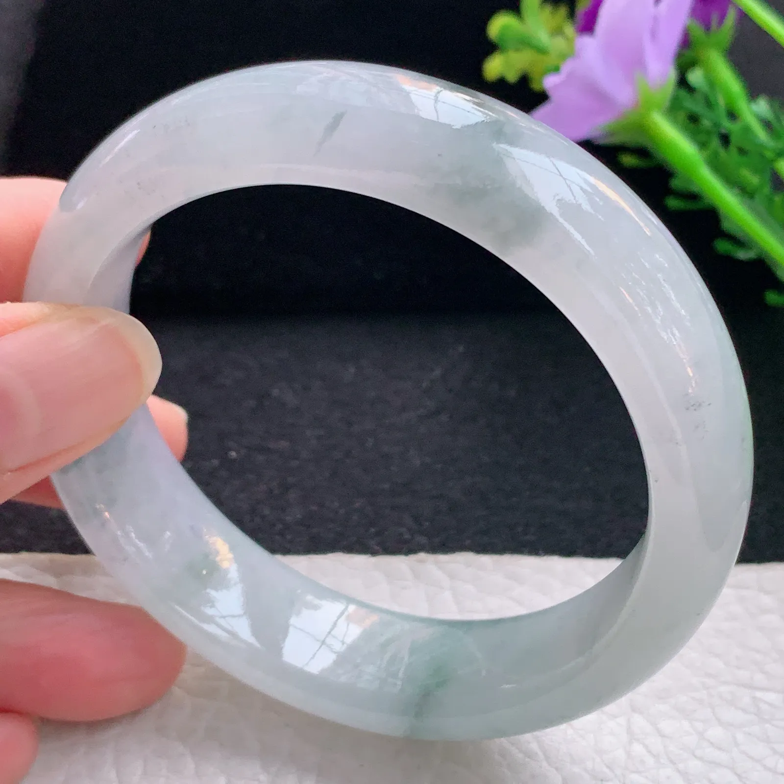 nr自然光58.5*15.5*8.6轮胎镯 翡翠a货玉手镯冰飘花宽边珠宝玉手环