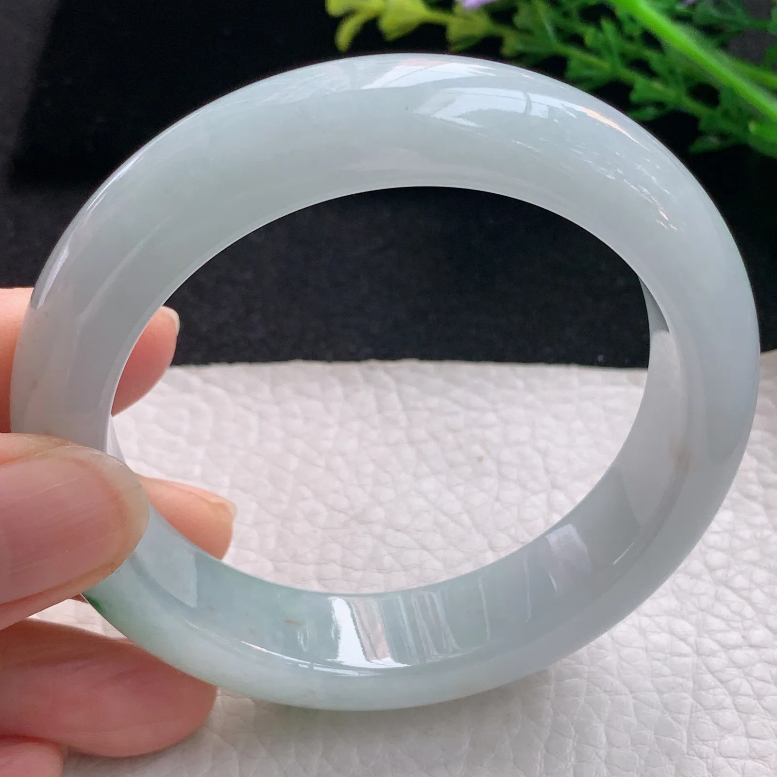 cc自然光57*14.3*9.2平安镯 翡翠a货玉手镯清爽飘绿宽边珠宝玉手环