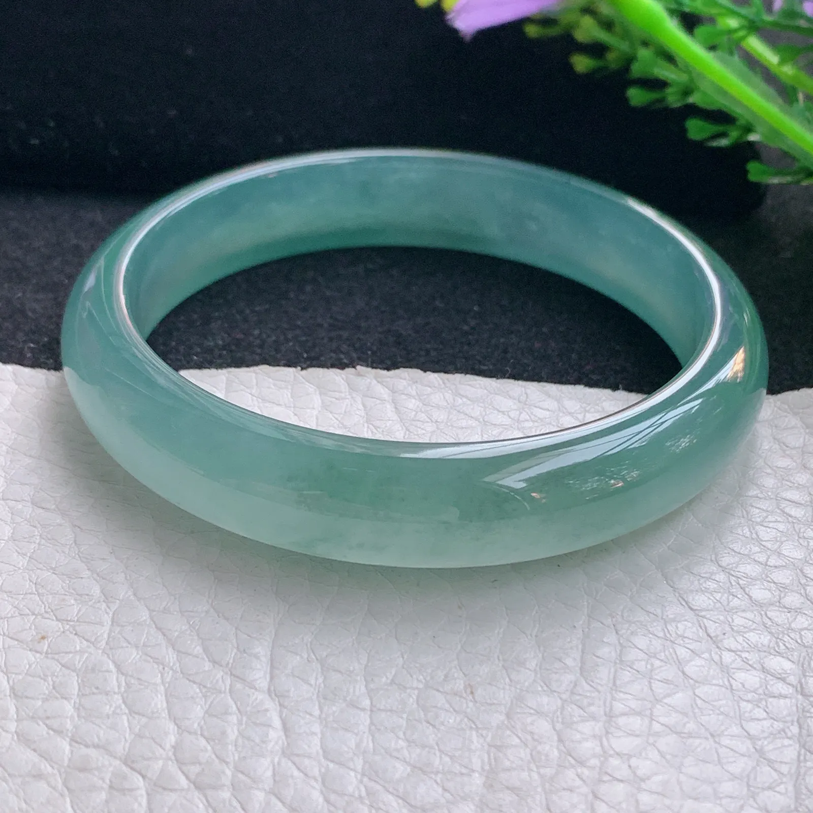 yh自然光58*12.2*7.3平安镯 翡翠a货玉手镯冰蓝起光宽边珠宝玉手环