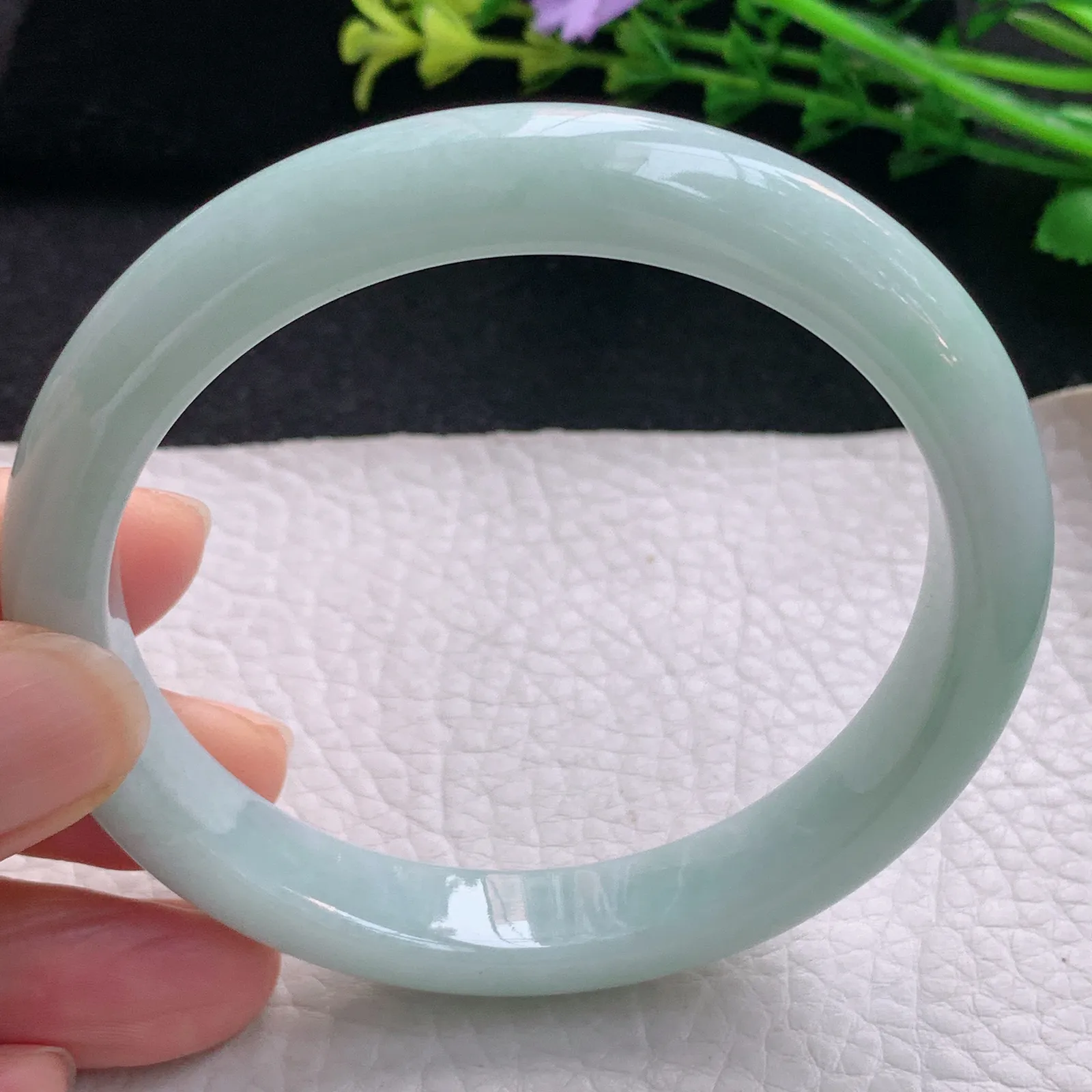 xx大圈口60*11*8平安镯 翡翠a货玉手镯清新飘花宽边珠宝玉手环