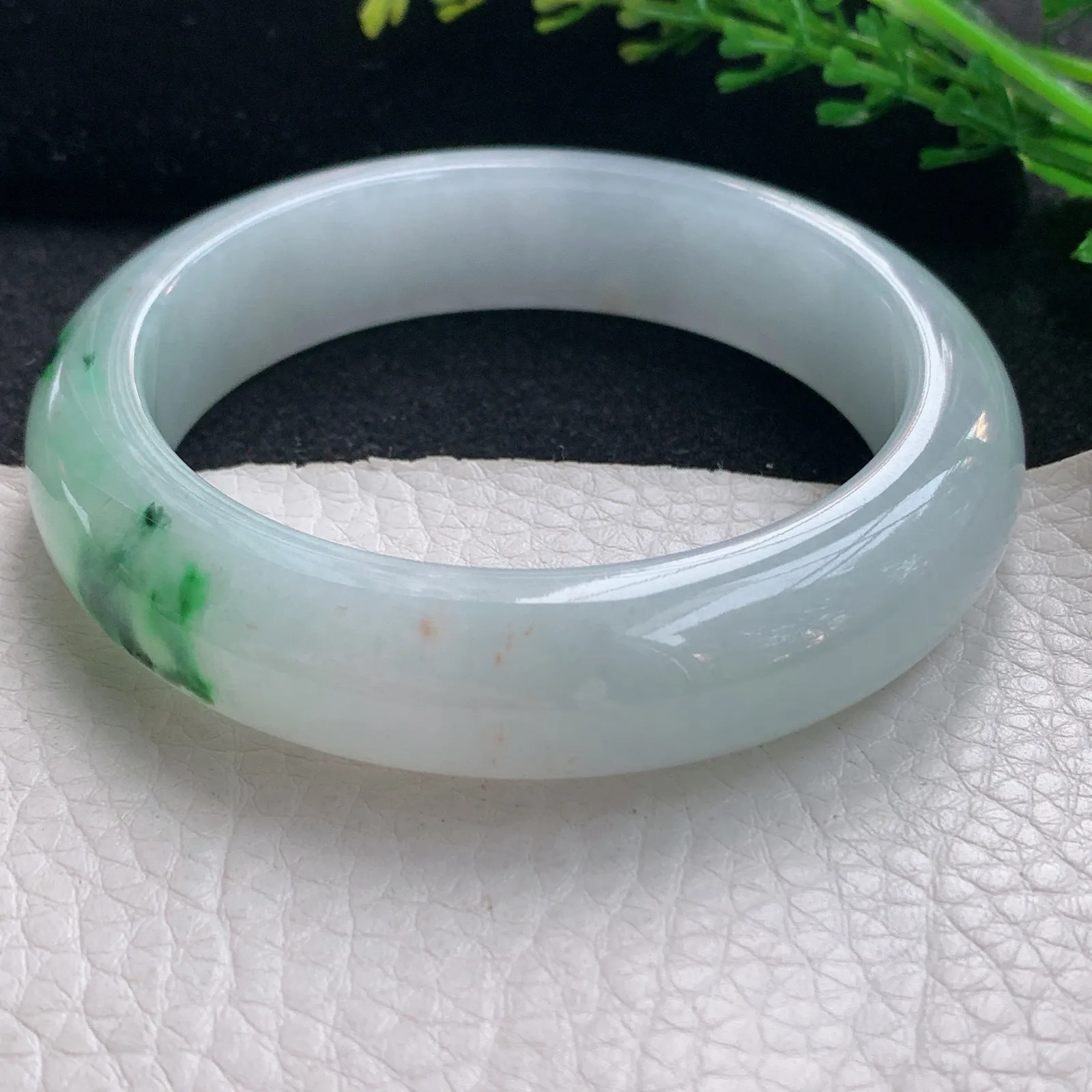 cc自然光57*14.3*9.2平安镯 翡翠a货玉手镯清爽飘绿宽边珠宝玉手环