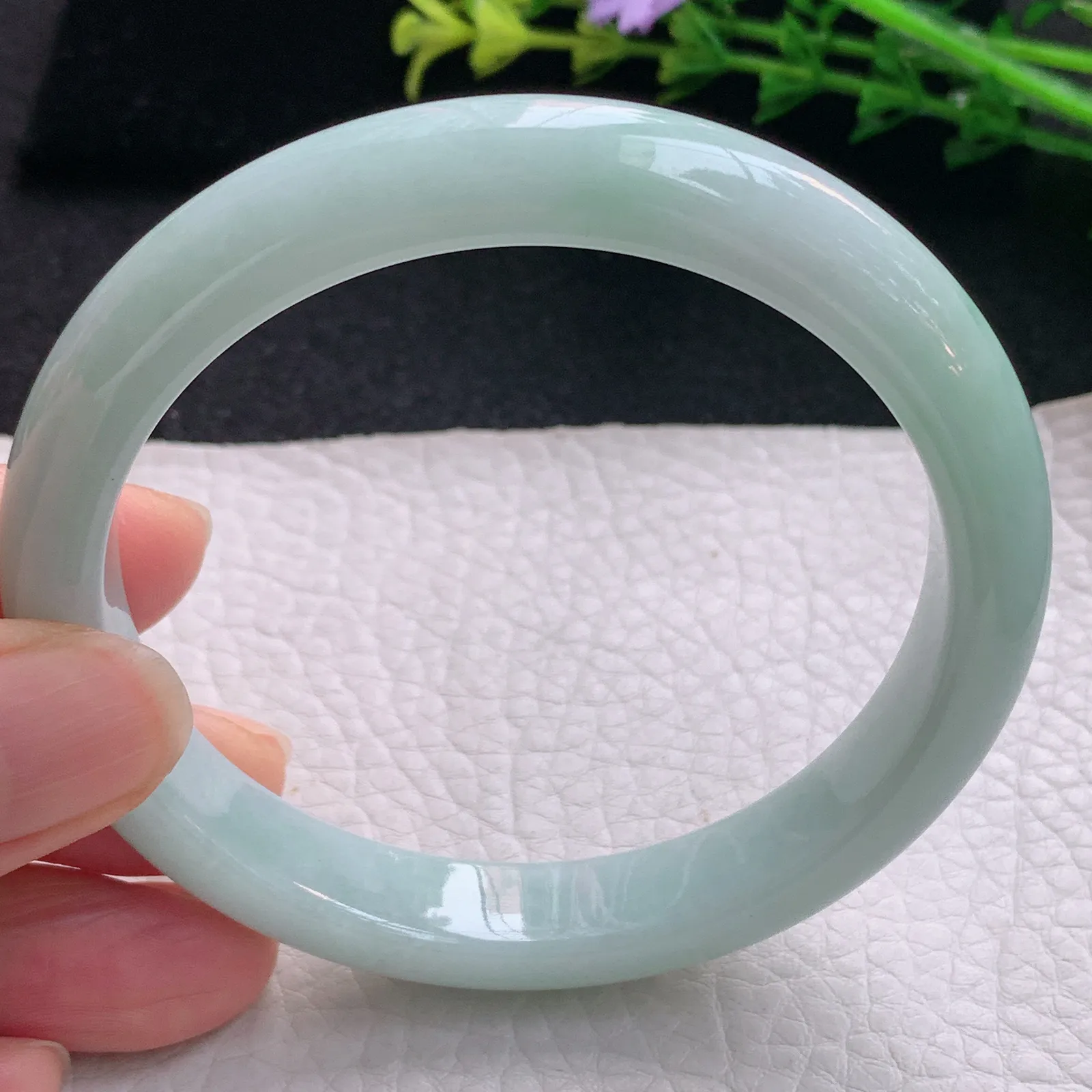 xx大圈口60*11*8平安镯 翡翠a货玉手镯清新飘花宽边珠宝玉手环