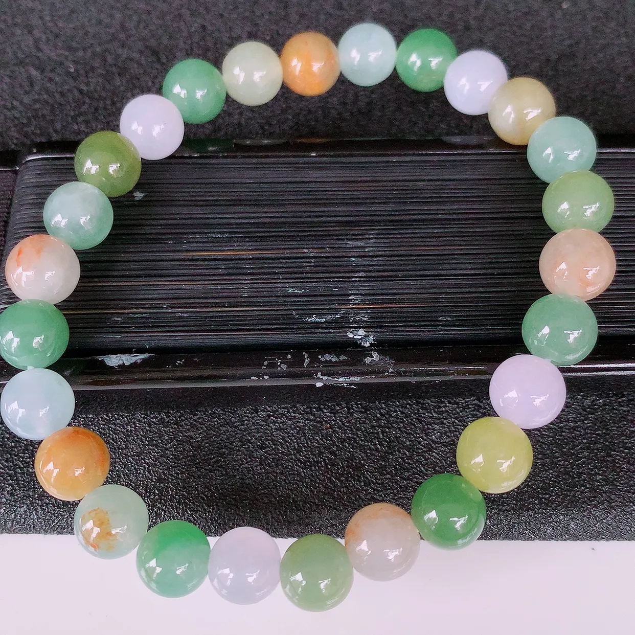 自然光实拍，冰润多宝翡翠手链，多彩翡翠手串，颜色丰富，料子细腻，高档大气，自戴送礼佳品！#46.3取一尺寸7.2mm