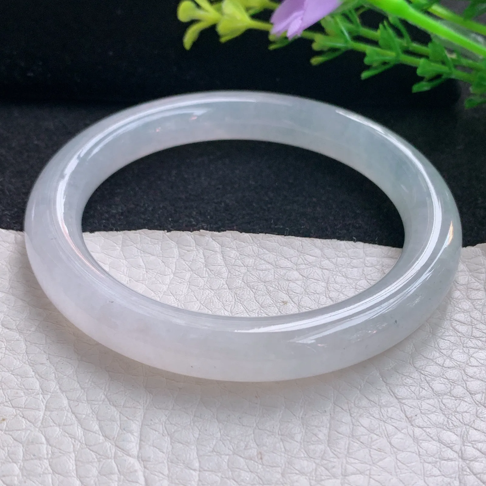 nr自然光56*9.3美人镯 翡翠a货玉手镯冰润圆条珠宝玉手环