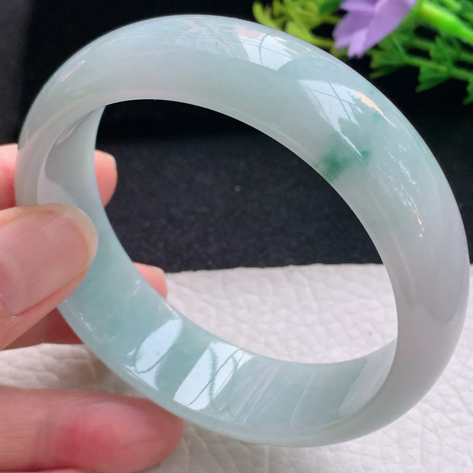 nr自然光59*18*7.2轮胎镯 翡翠a货玉手镯飘花大气宽边珠宝玉手环