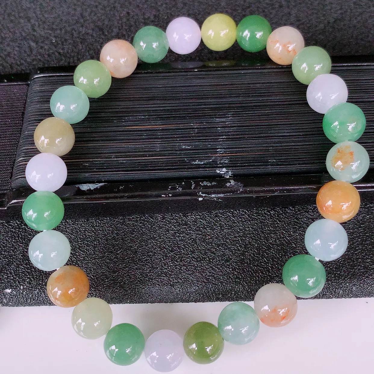 自然光实拍，冰润多宝翡翠手链，多彩翡翠手串，颜色丰富，料子细腻，高档大气，自戴送礼佳品！#46.3取一尺寸7.2mm