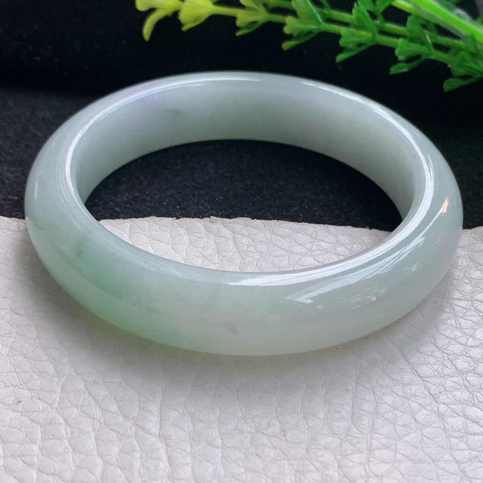 xx自然光54.5*12.8*8.3平安镯 翡翠a货玉手镯清新宽边珠宝玉手环