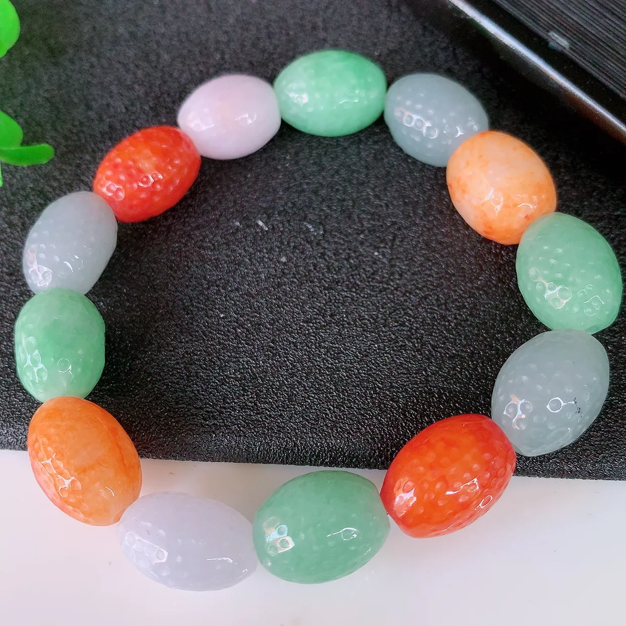 自然光实拍，冰润多宝翡翠手链，多彩翡翠手串，颜色丰富，料子细腻，高档大气，自戴送礼佳品！#46.5取