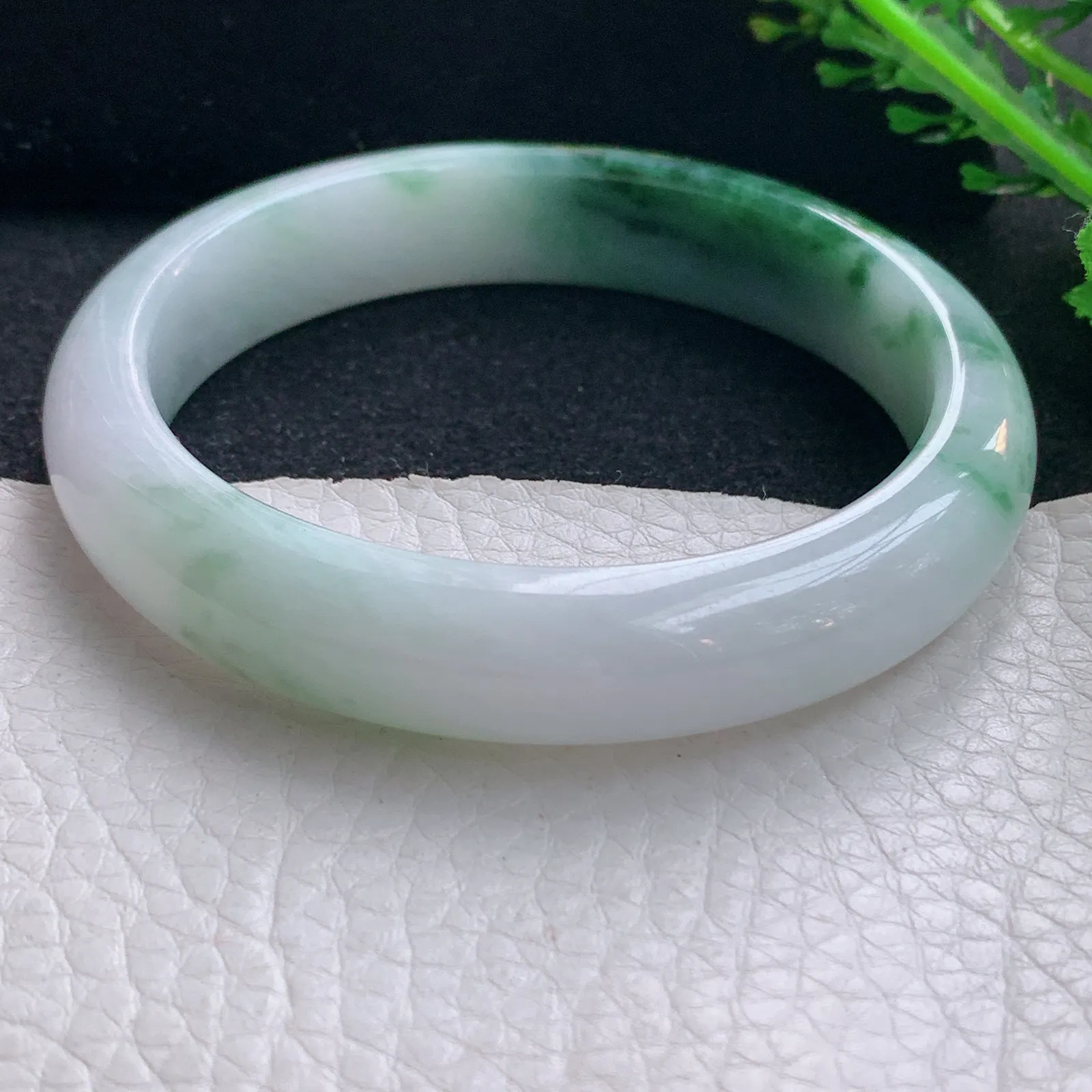 xc自然光59*12.6*8.2平安镯 翡翠a货玉手镯飘花宽边珠宝玉手环