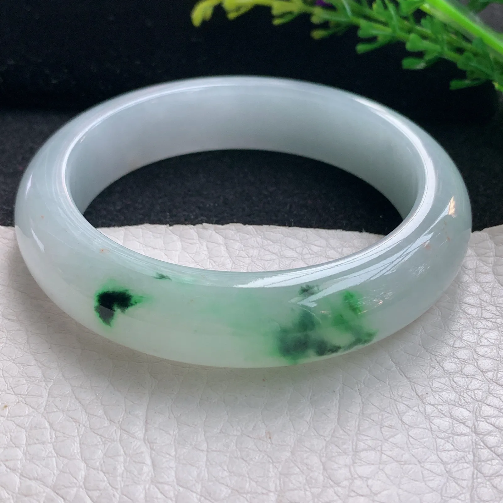 cc自然光57*14.3*9.2平安镯 翡翠a货玉手镯清爽飘绿宽边珠宝玉手环