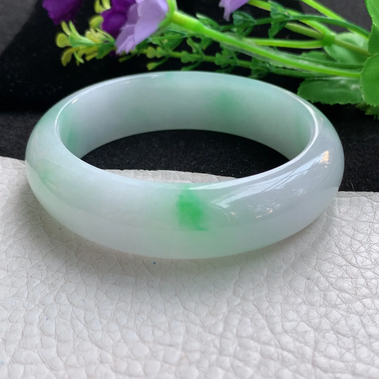 nr大圈口60*17.5*9.3轮胎镯 翡翠a货玉手镯飘阳绿宽边玉手环