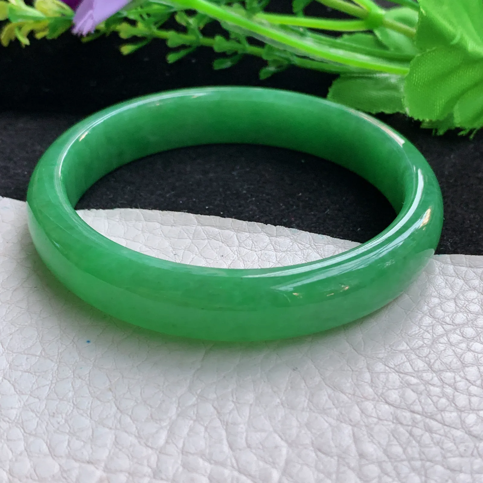 nr自然光59.5*12.3*7平安镯 翡翠a货玉手镯高雅满绿宽边玉手环