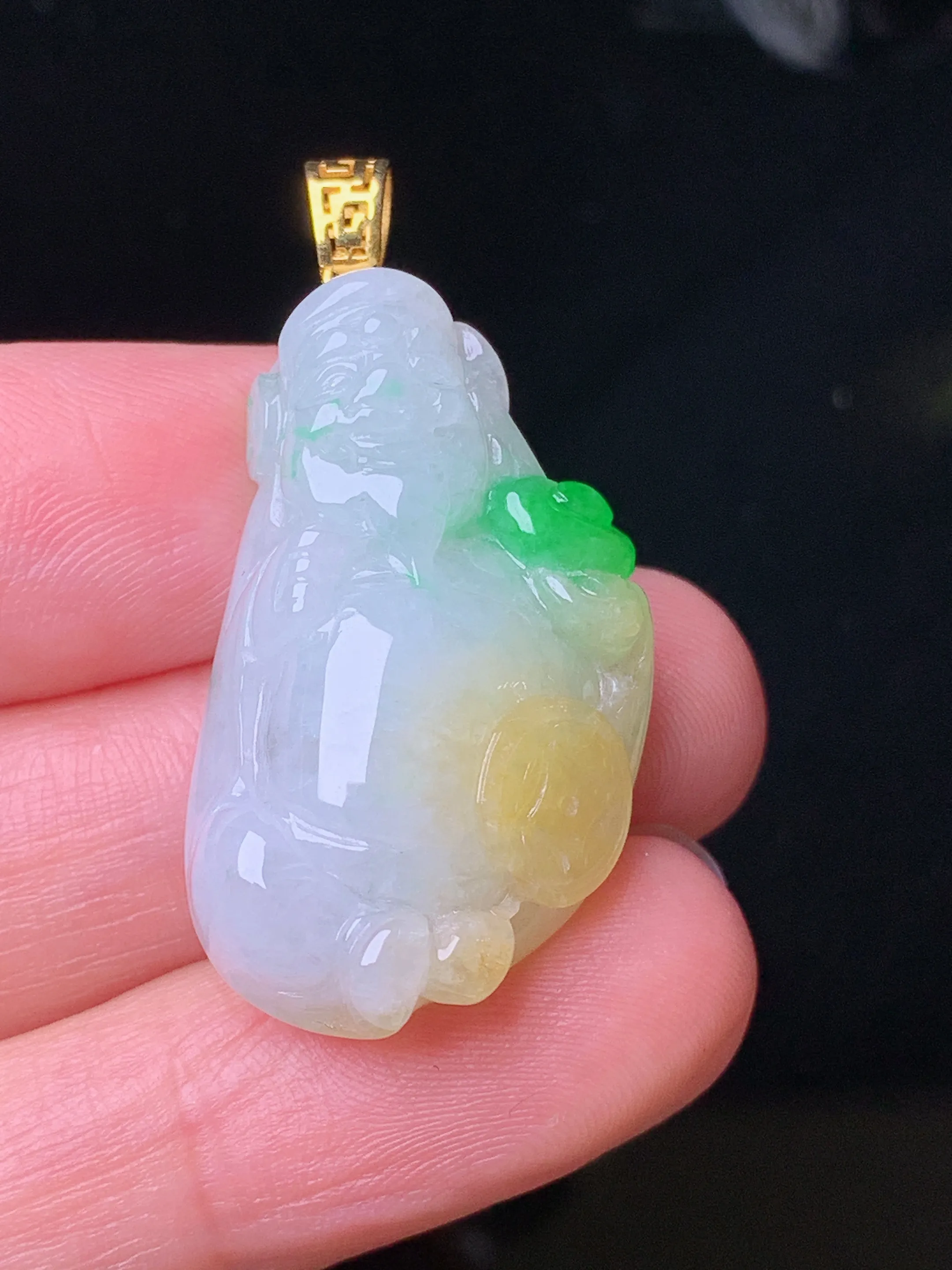 18k金镶嵌飘绿财神吊坠 玉质细腻 水润亮眼 色泽艳丽 整体尺寸36.3*19.2*9.6