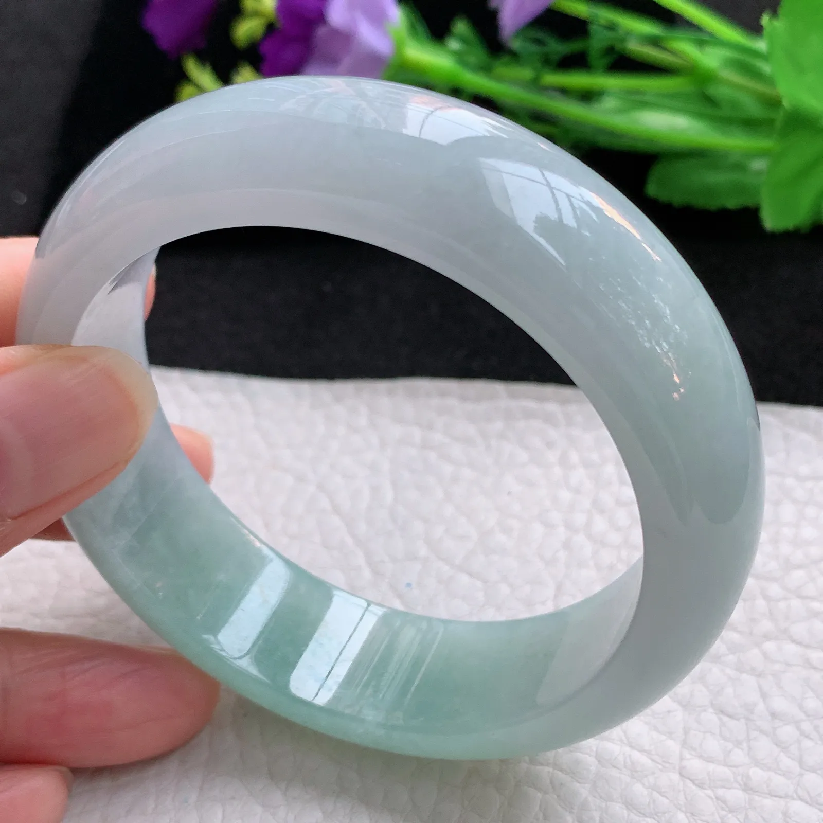 nr自然光58.5*17.6*9招财轮胎镯 翡翠a货玉手镯半山水宽边玉手环