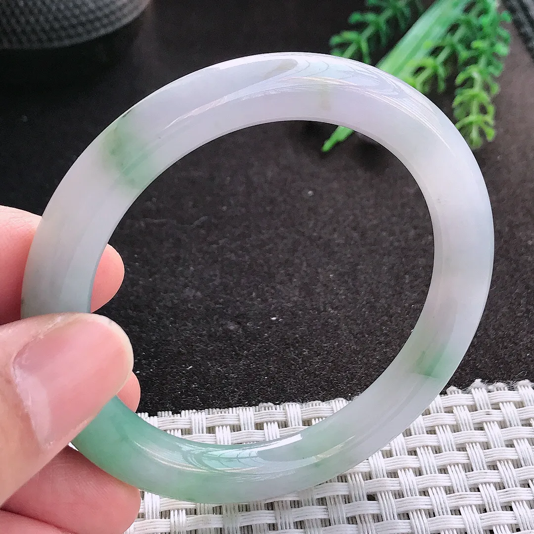 天然A货翡翠53.8/8.7/9.2老坑冰胶果冻飘绿圆条手镯玉镯