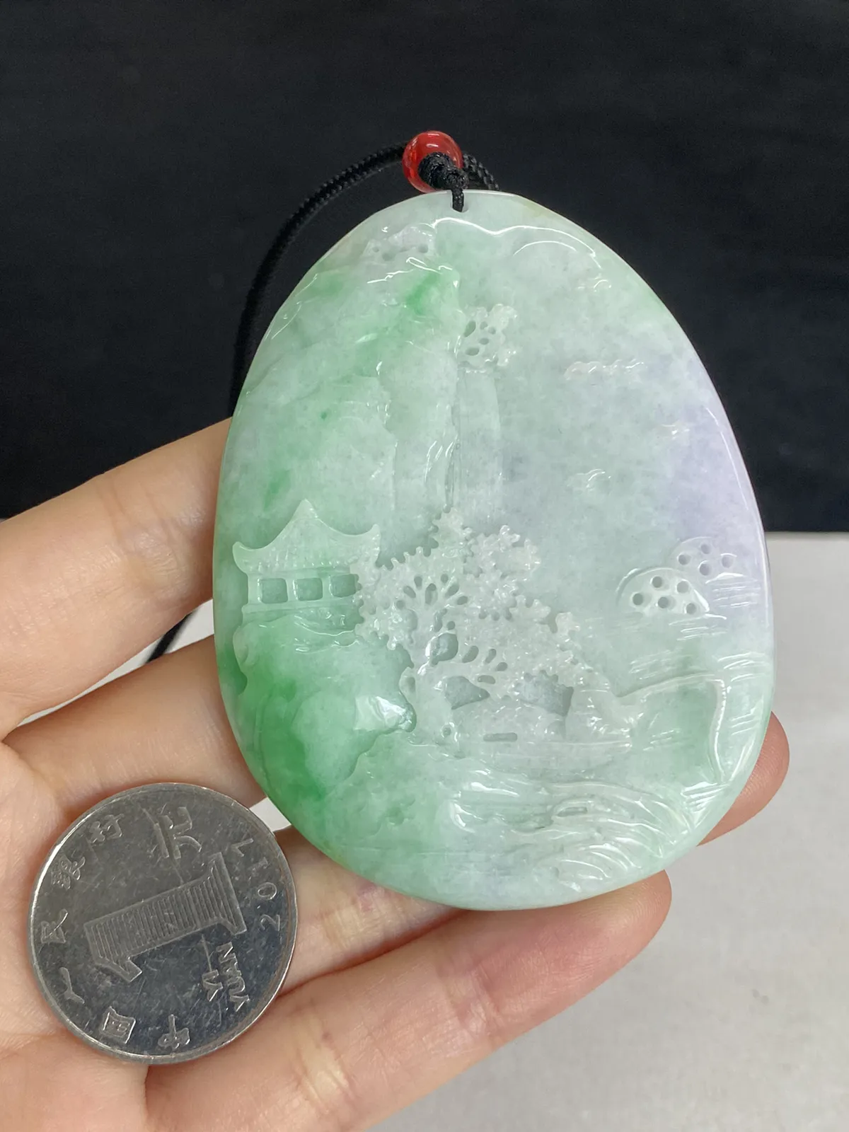 翡翠挂坠