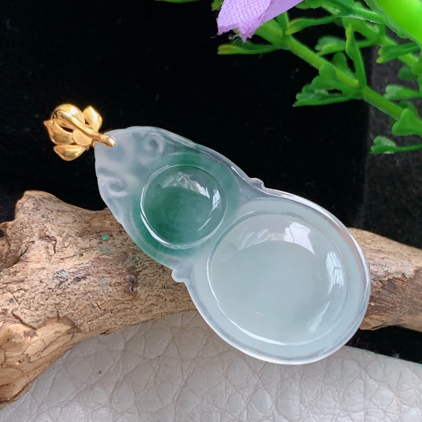 gp实拍40.3*18*6缅甸翡翠a货精雕冰飘花饱满葫芦 玉葫芦玉吊坠 玉挂件