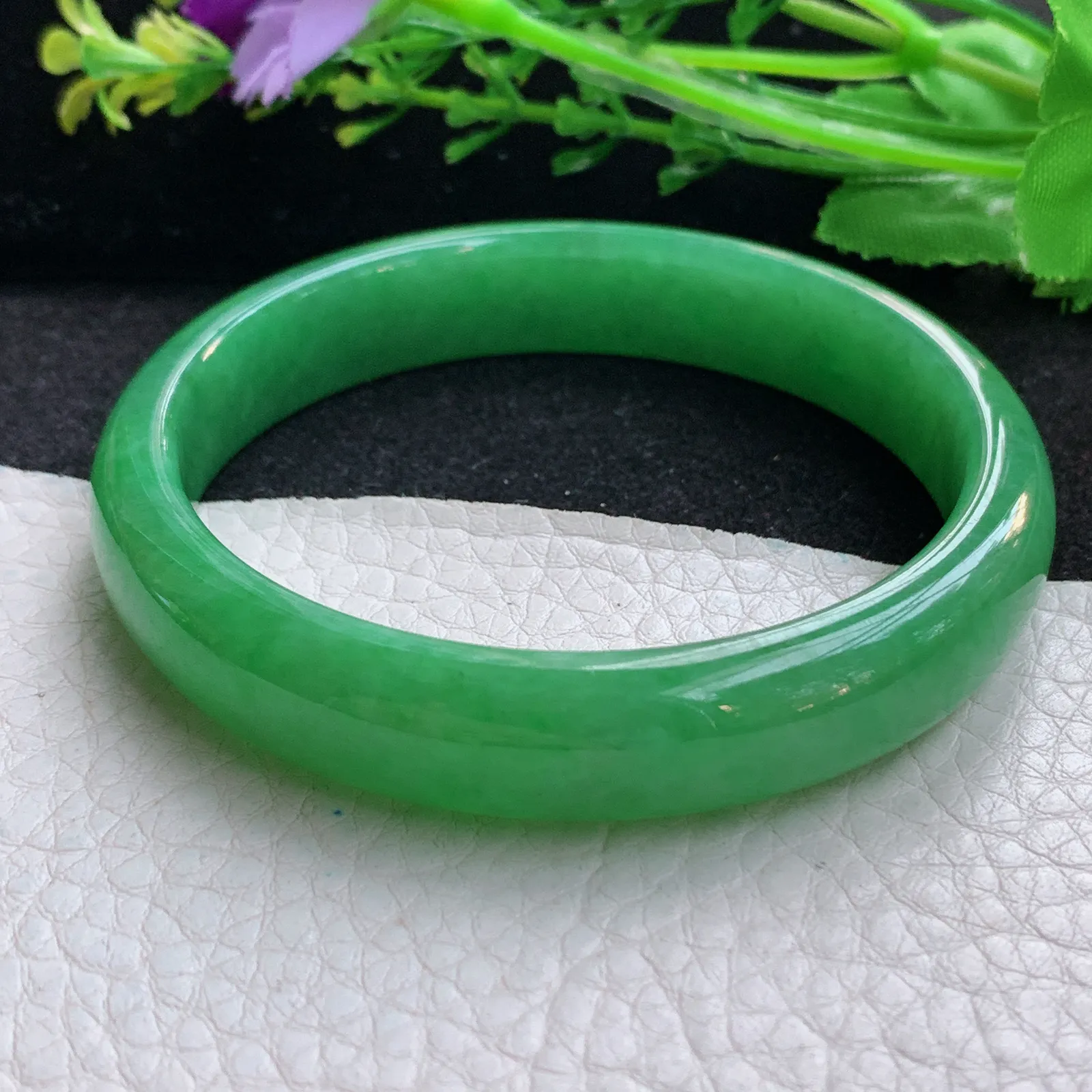 nr自然光59.5*12.3*7平安镯 翡翠a货玉手镯高雅满绿宽边玉手环