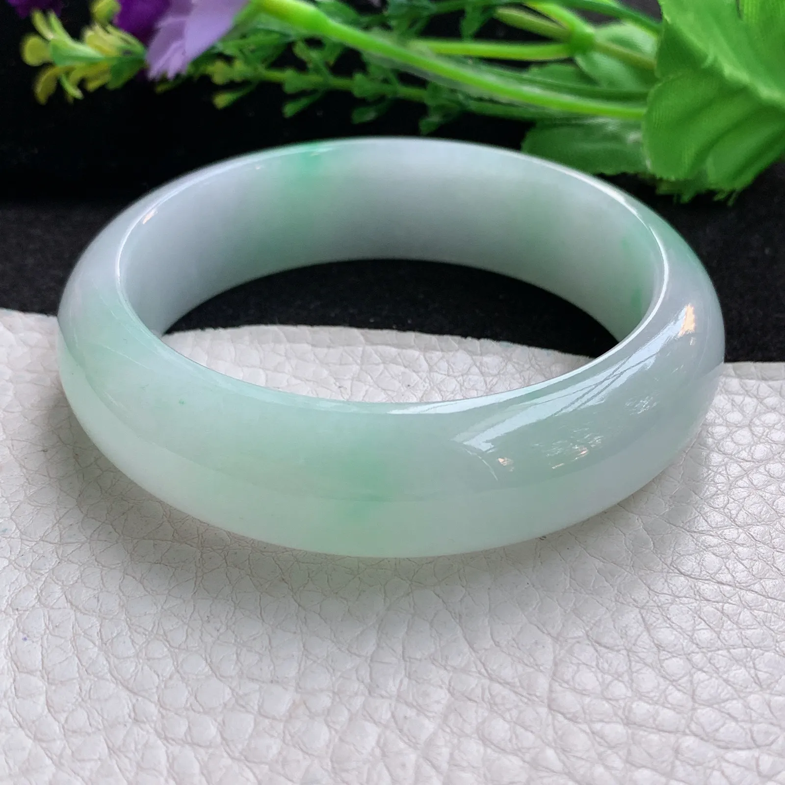 nr大圈口60*17.5*9.3轮胎镯 翡翠a货玉手镯飘阳绿宽边玉手环
