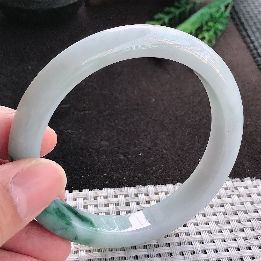 天然A货翡翠62/11.8/9老坑精美温润大圈口飘花手镯宽边玉镯