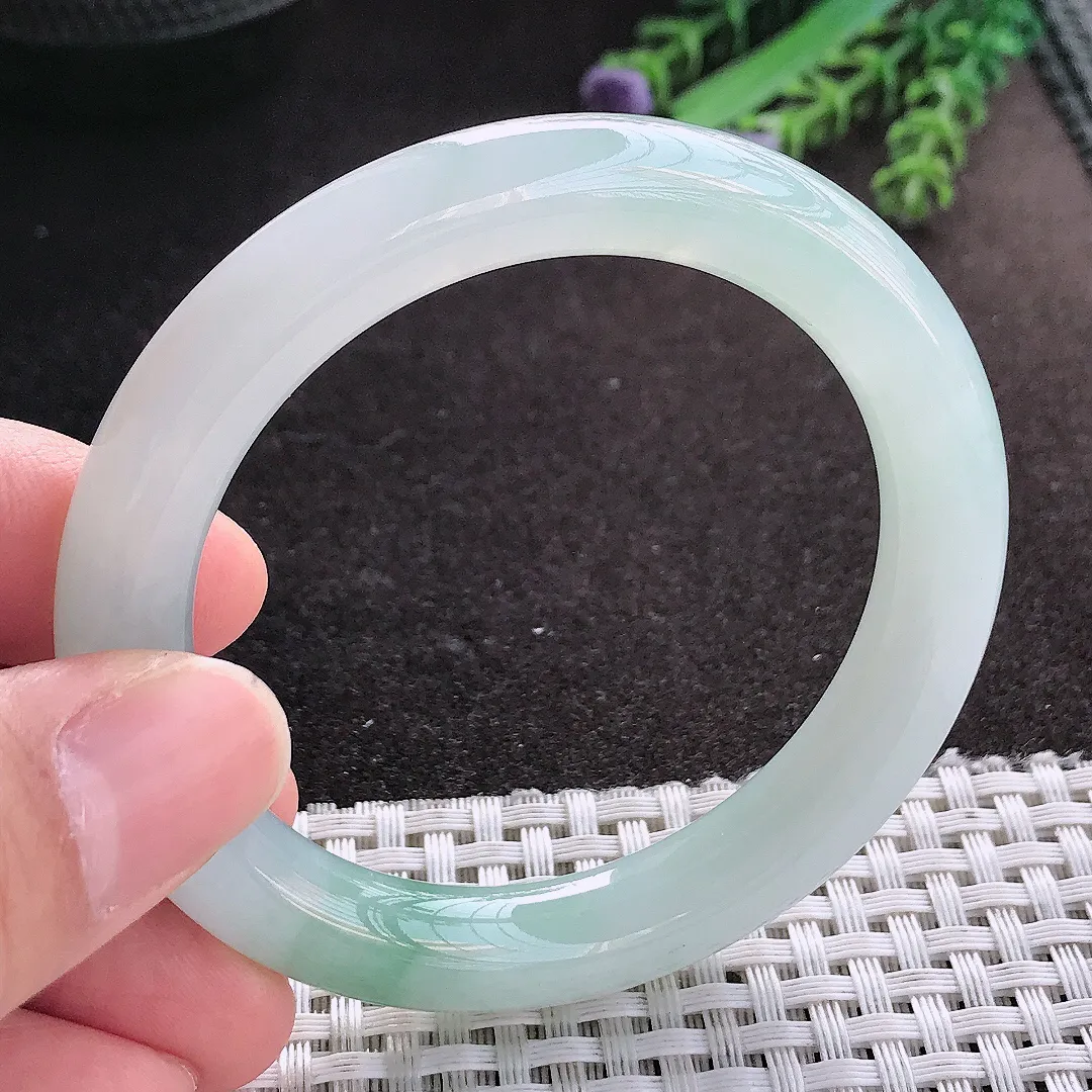 天然A货翡翠52/9.7/9.3老坑冰胶果冻飘花圆条手镯玉镯